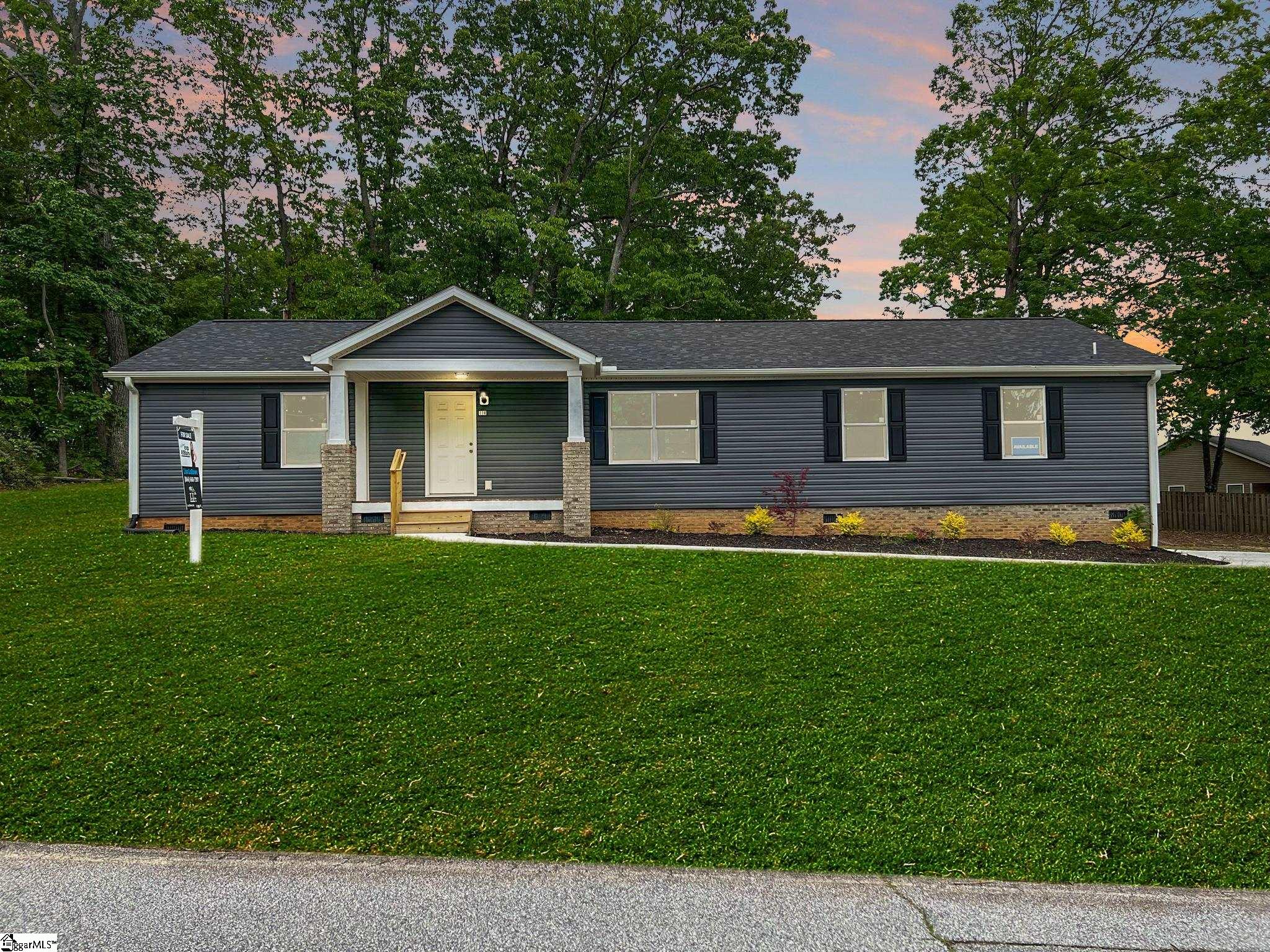 110 S Buckhorn Road, Greenville SC 29609