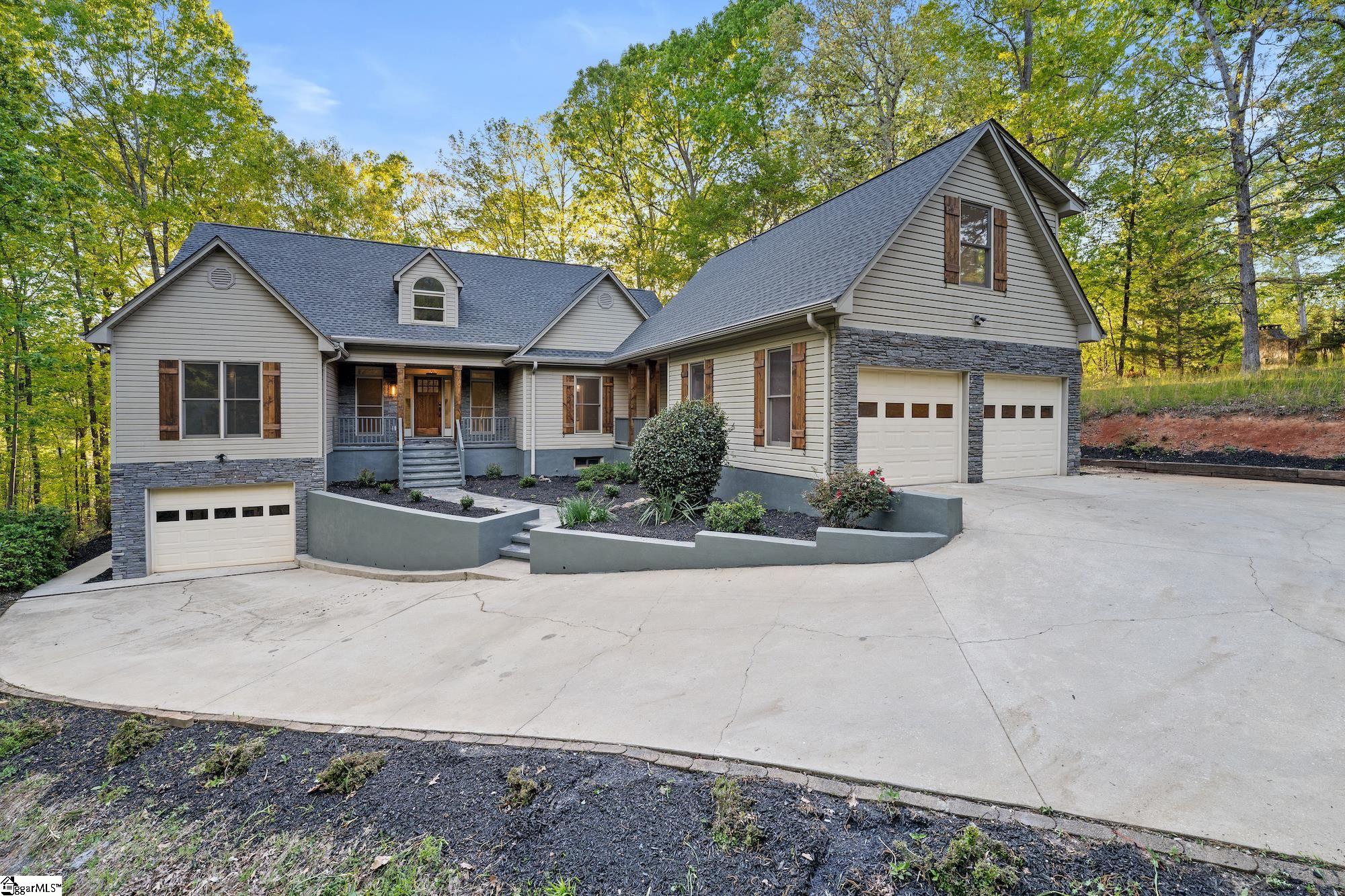 122 Knotts Landing Anderson, SC 29626