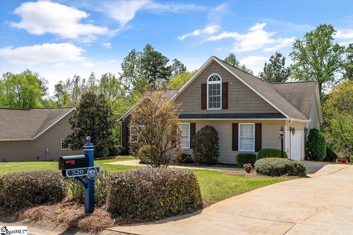 520 S Fredrick Way, Boiling Springs SC 29316