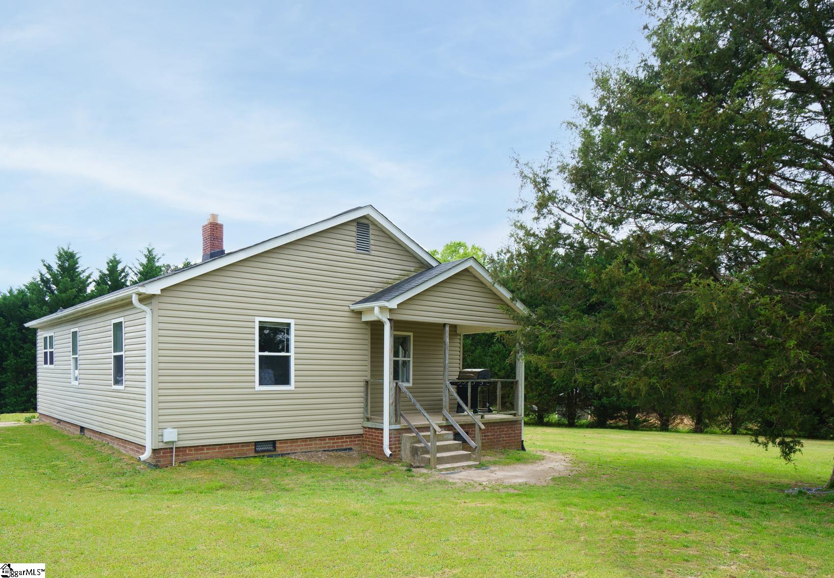 48 & 28 Fort Lindley Road, Laurens SC 29360