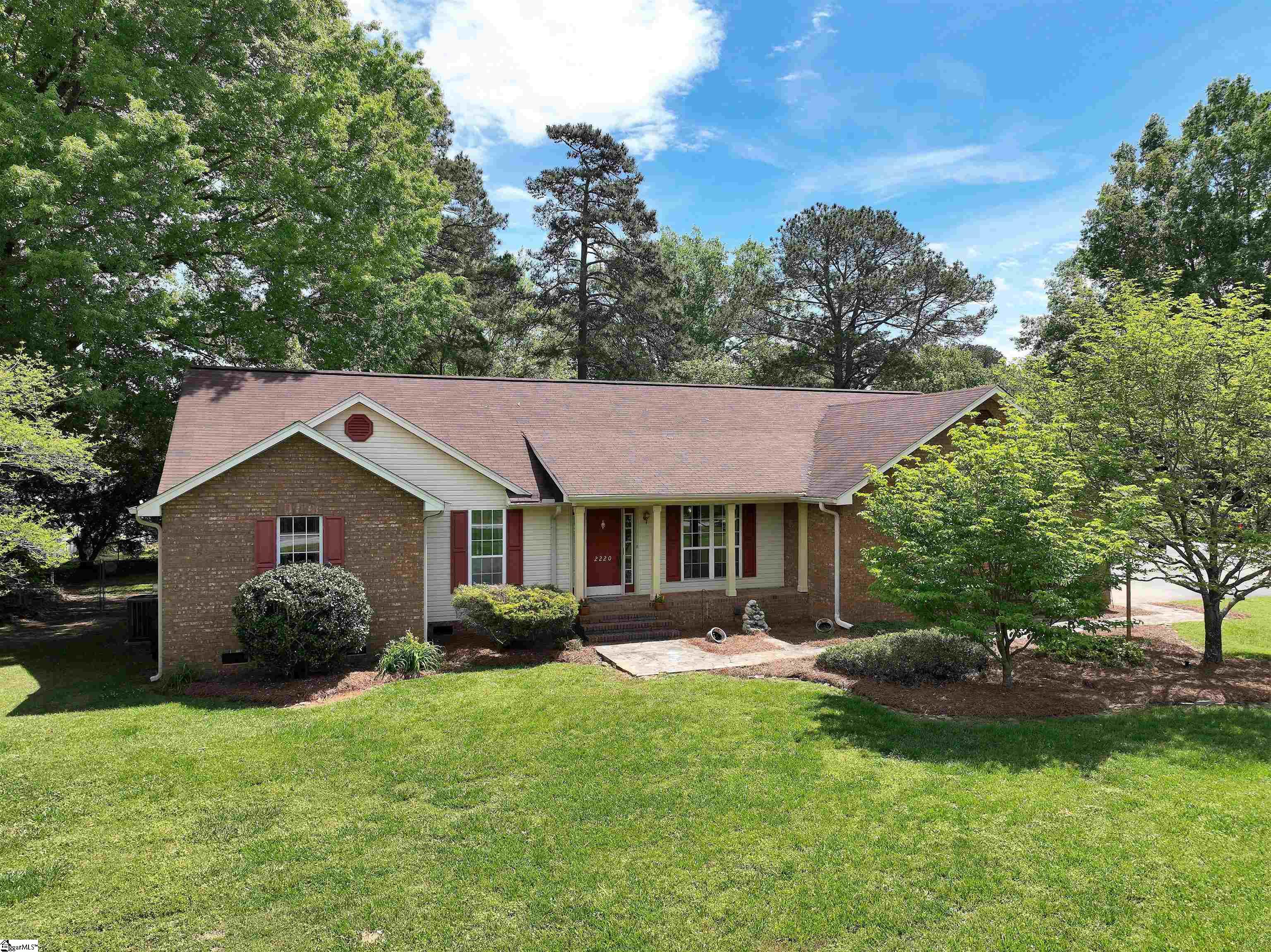 2220 Glenn Street Newberry, SC 29108