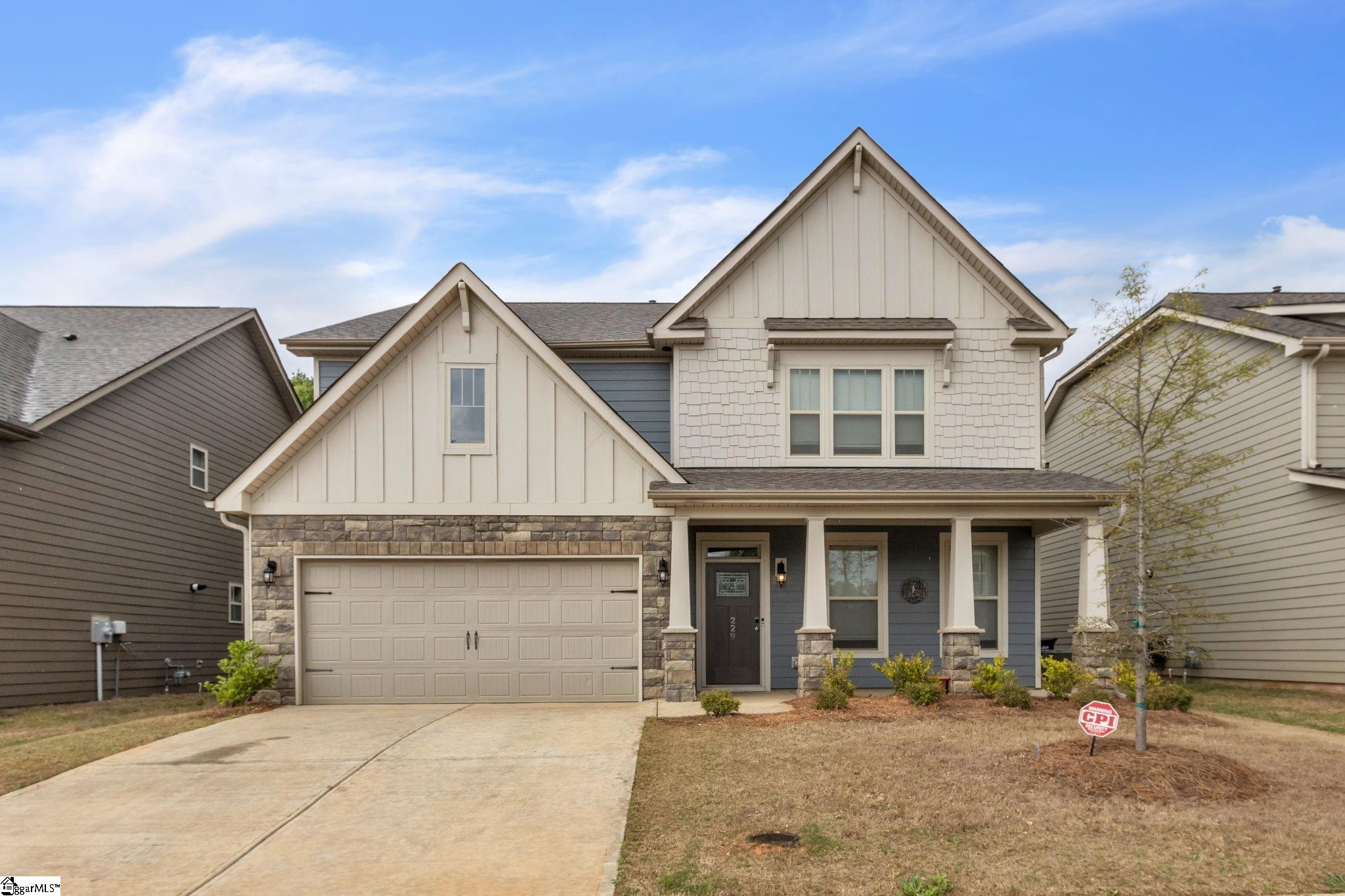 229 Raleighwood Lane, Simpsonville SC 29681