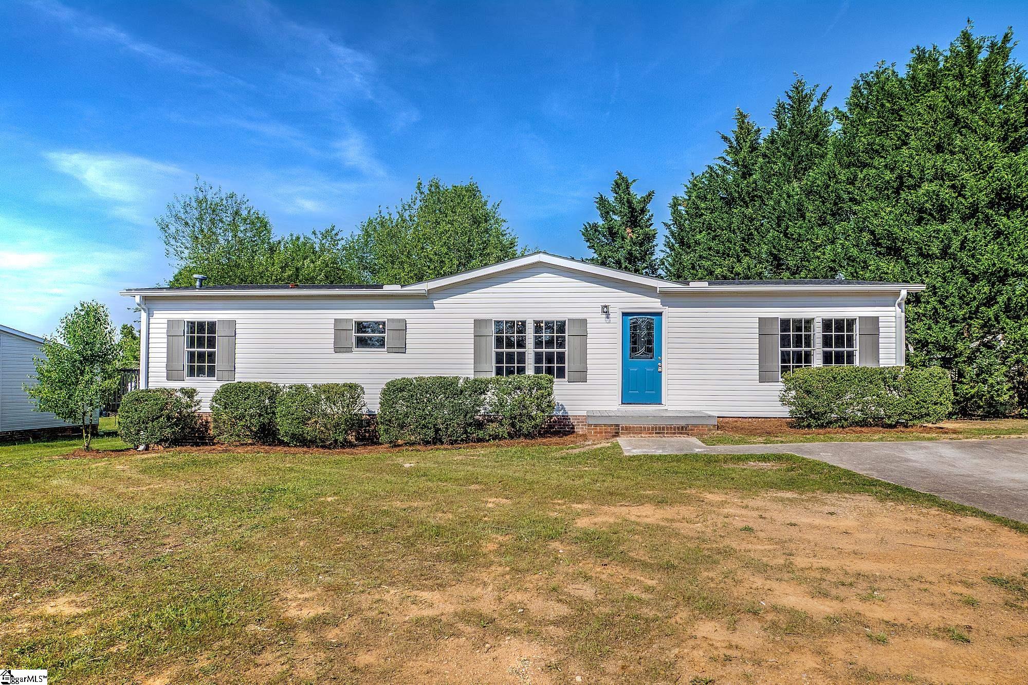 202 Walnut Crest Court, Fountain Inn SC 29644