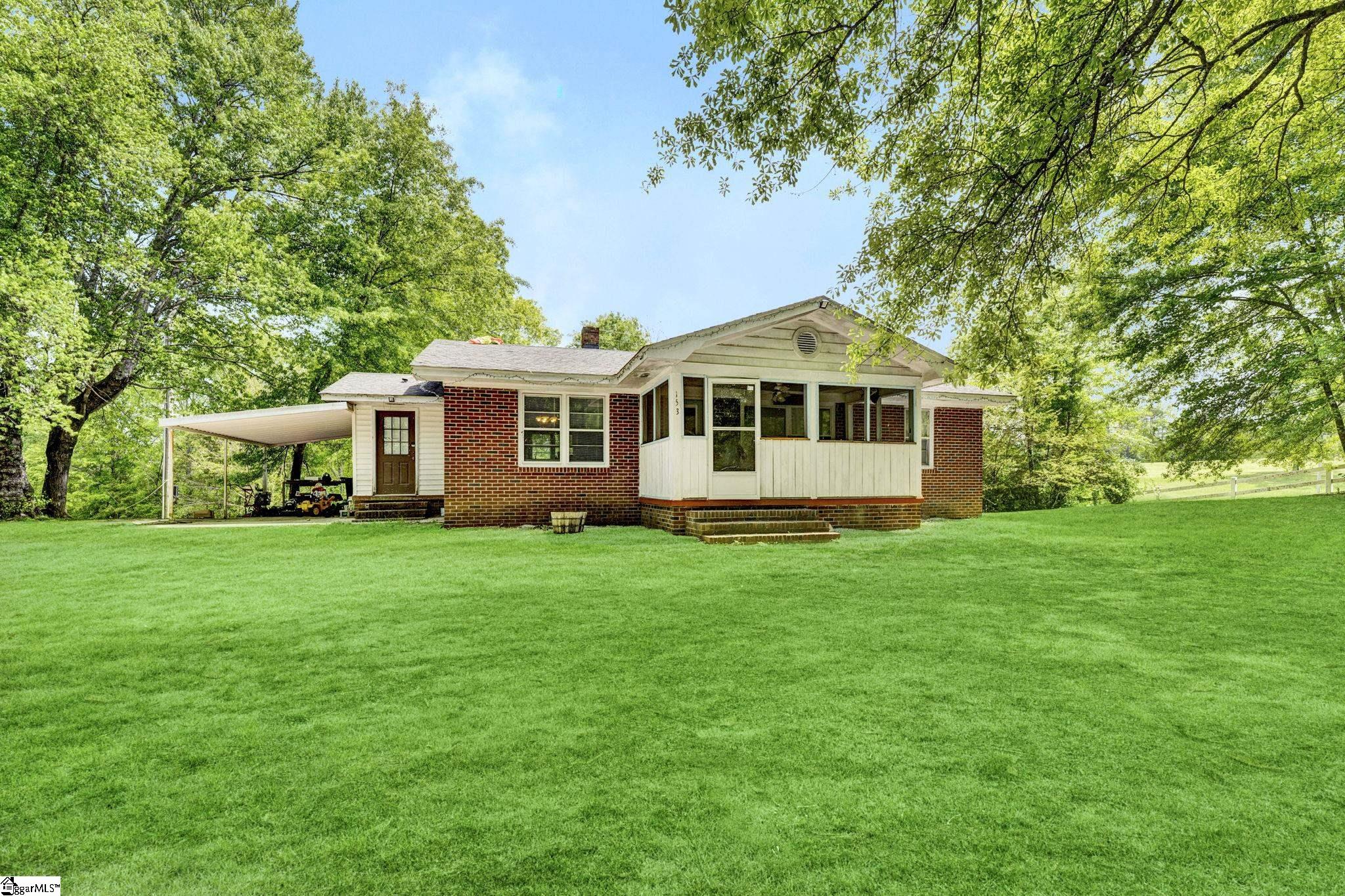153 Pleasant Grove Road, Pickens SC 29671-8537