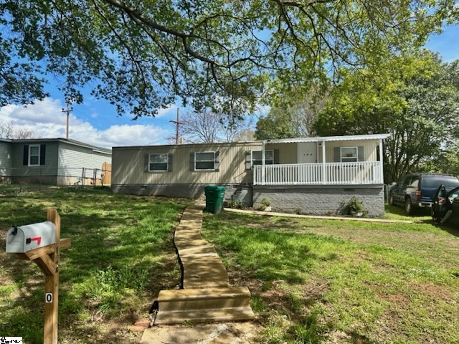 106 Jackson Street, Gaffney SC 29340-3339