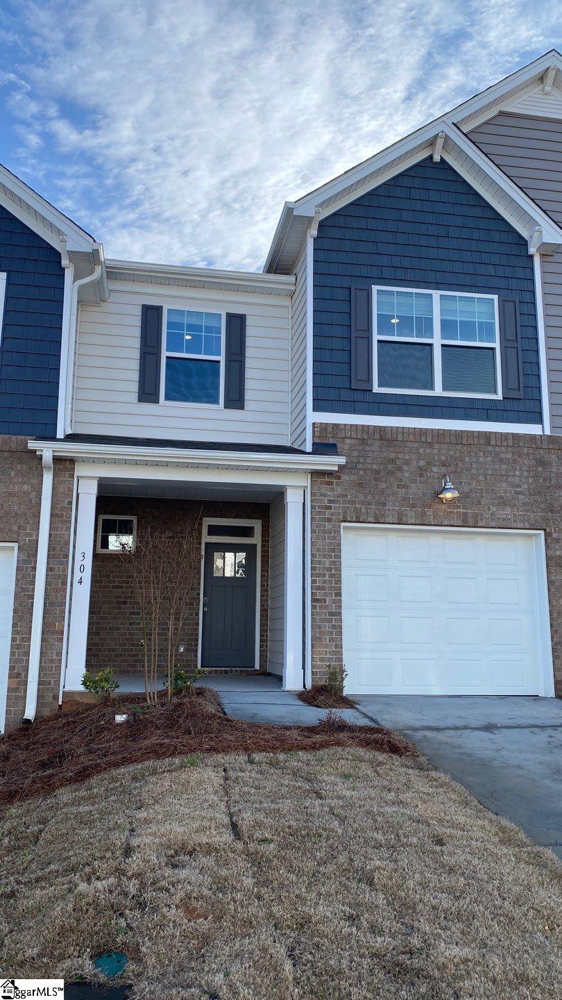 304 E Compass Way, Easley SC 29640