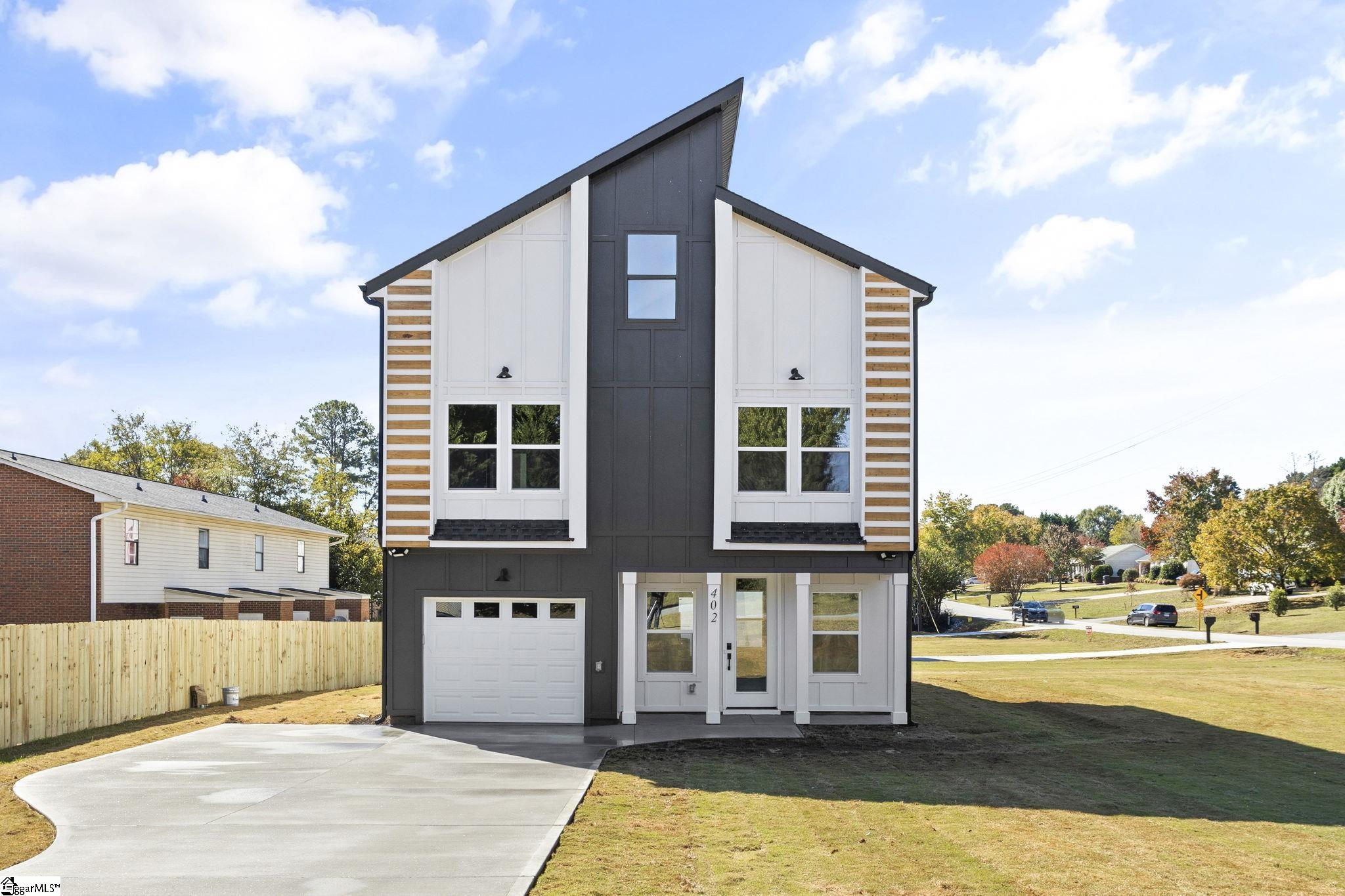 402 Simpson Road, Anderson SC 29621