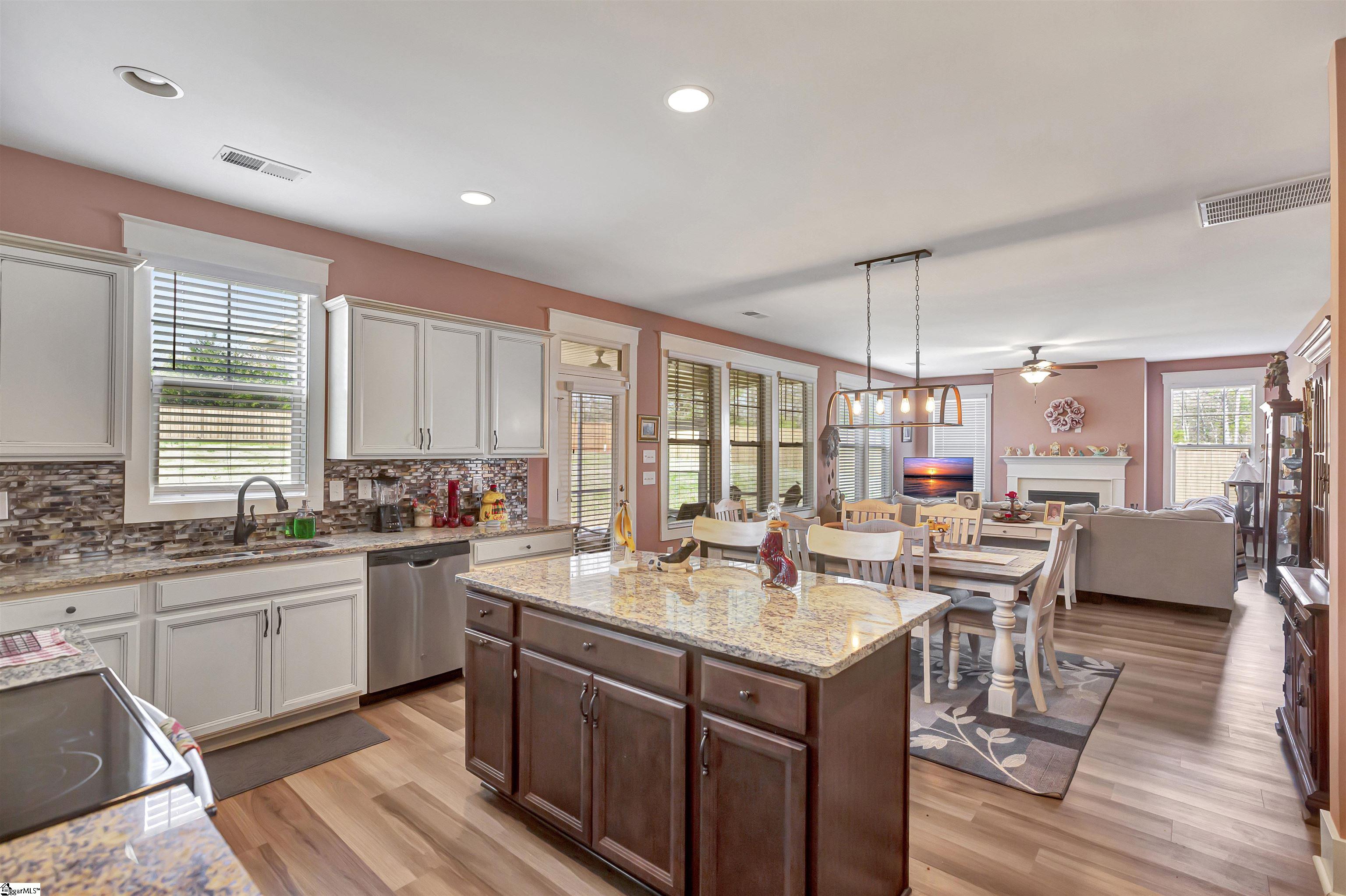 122 Tracker Court Powdersville, SC 29642-8418