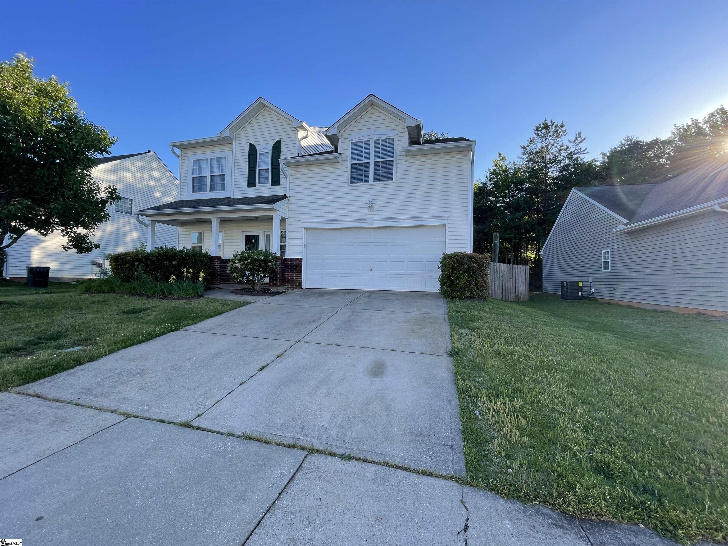 203 Stillwater Court, Simpsonville SC 29681