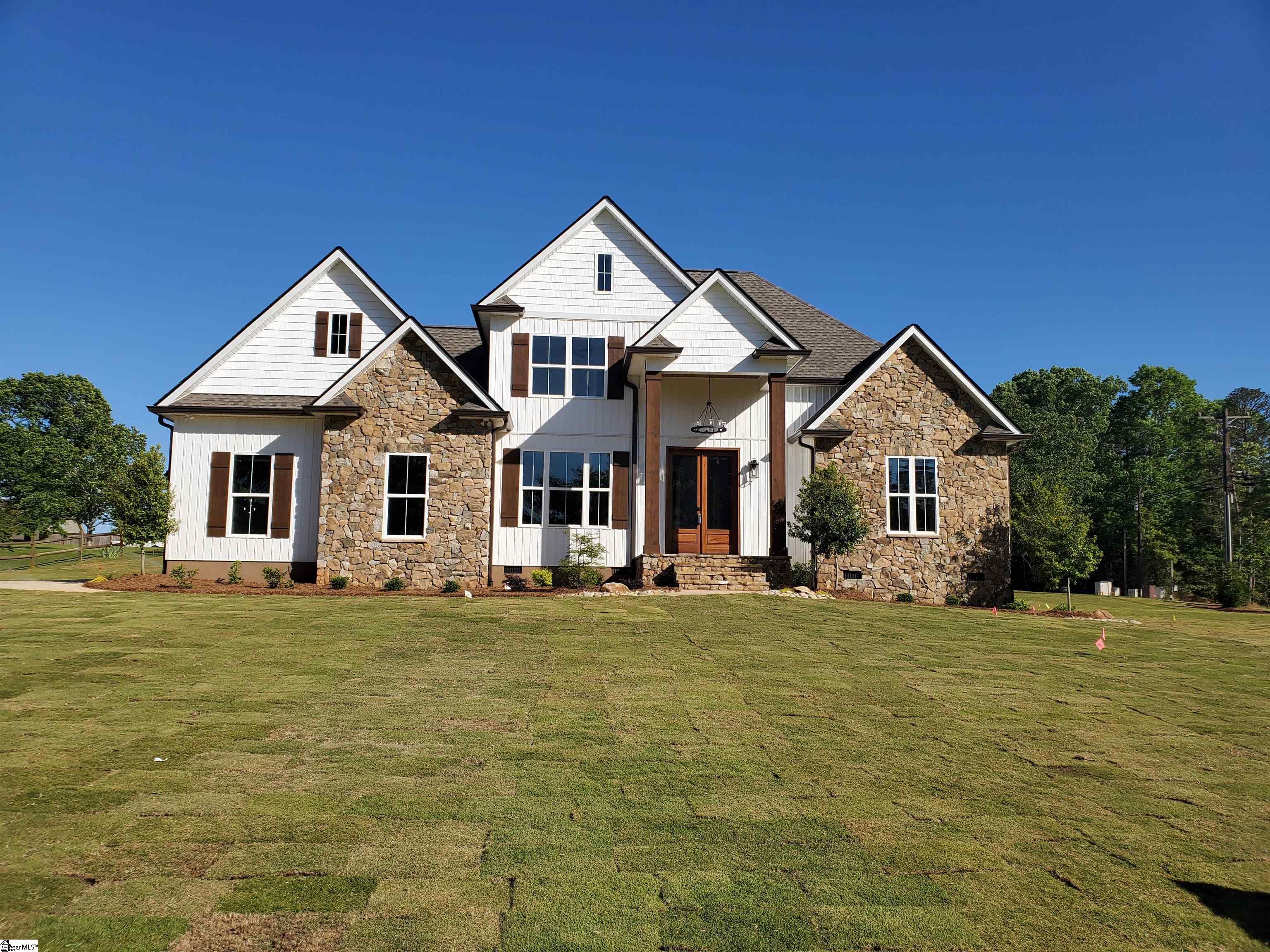 100 Sun Chase Drive, Easley SC 29642