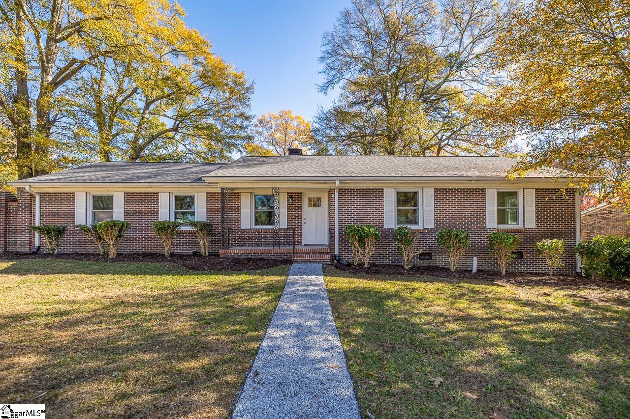 101 Poinsettia Drive, Simpsonville SC 29681