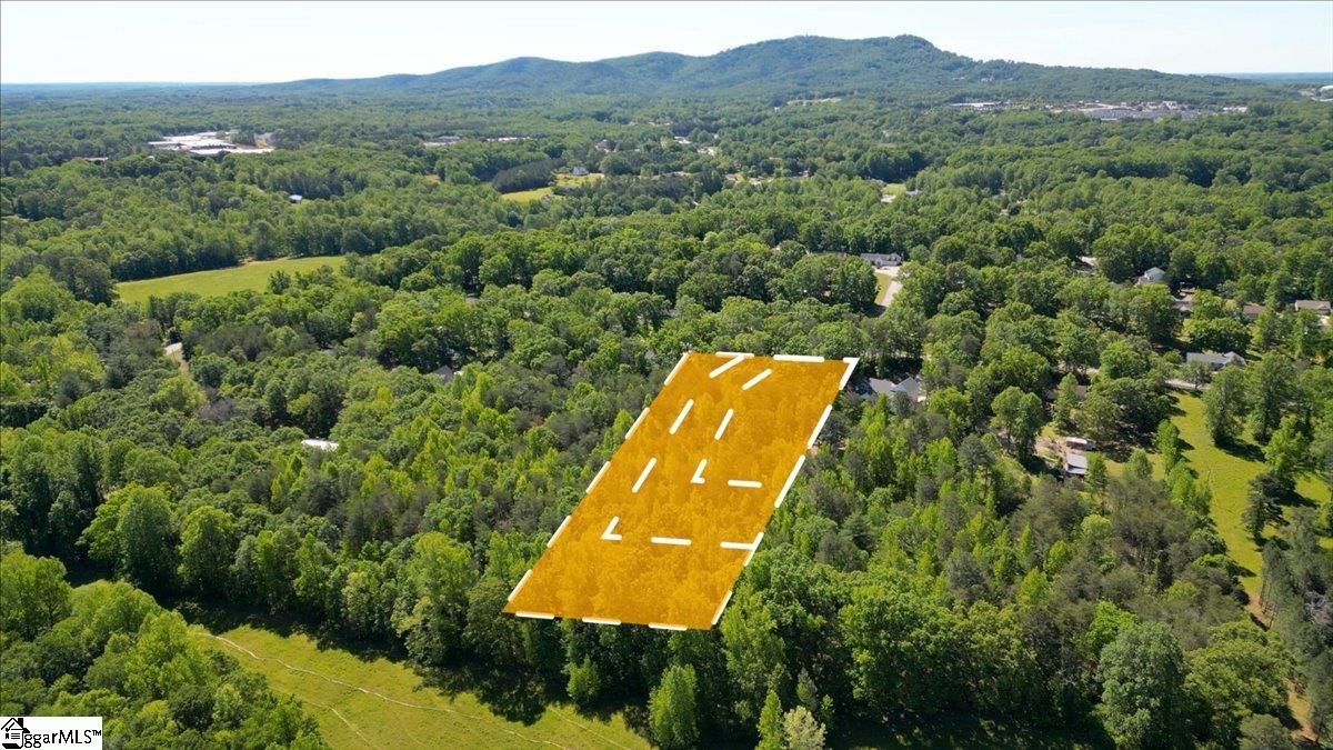 32 Williams Road, Travelers Rest SC 29690
