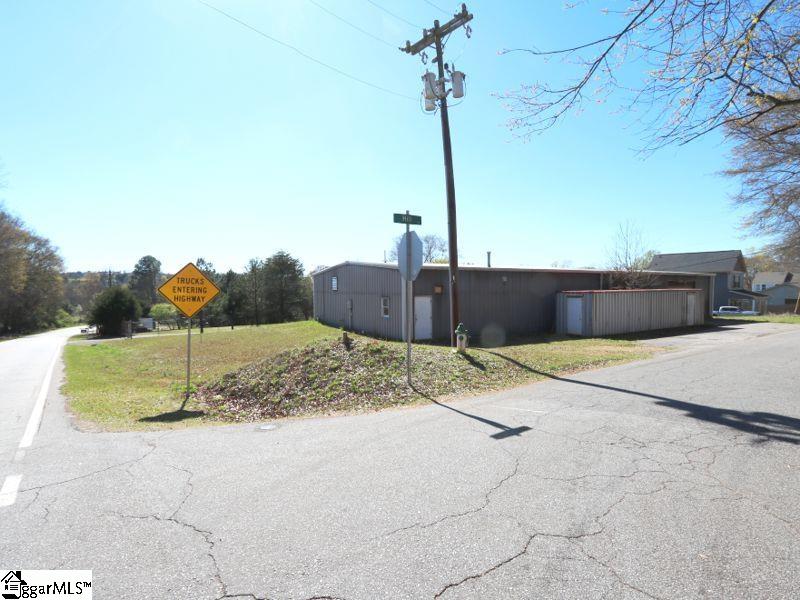 200 Woods Chapel Road Duncan, SC 29334