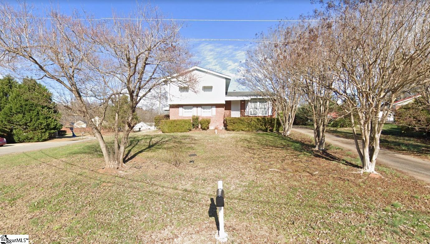 719 Amy Gray Street, Greer SC 29651