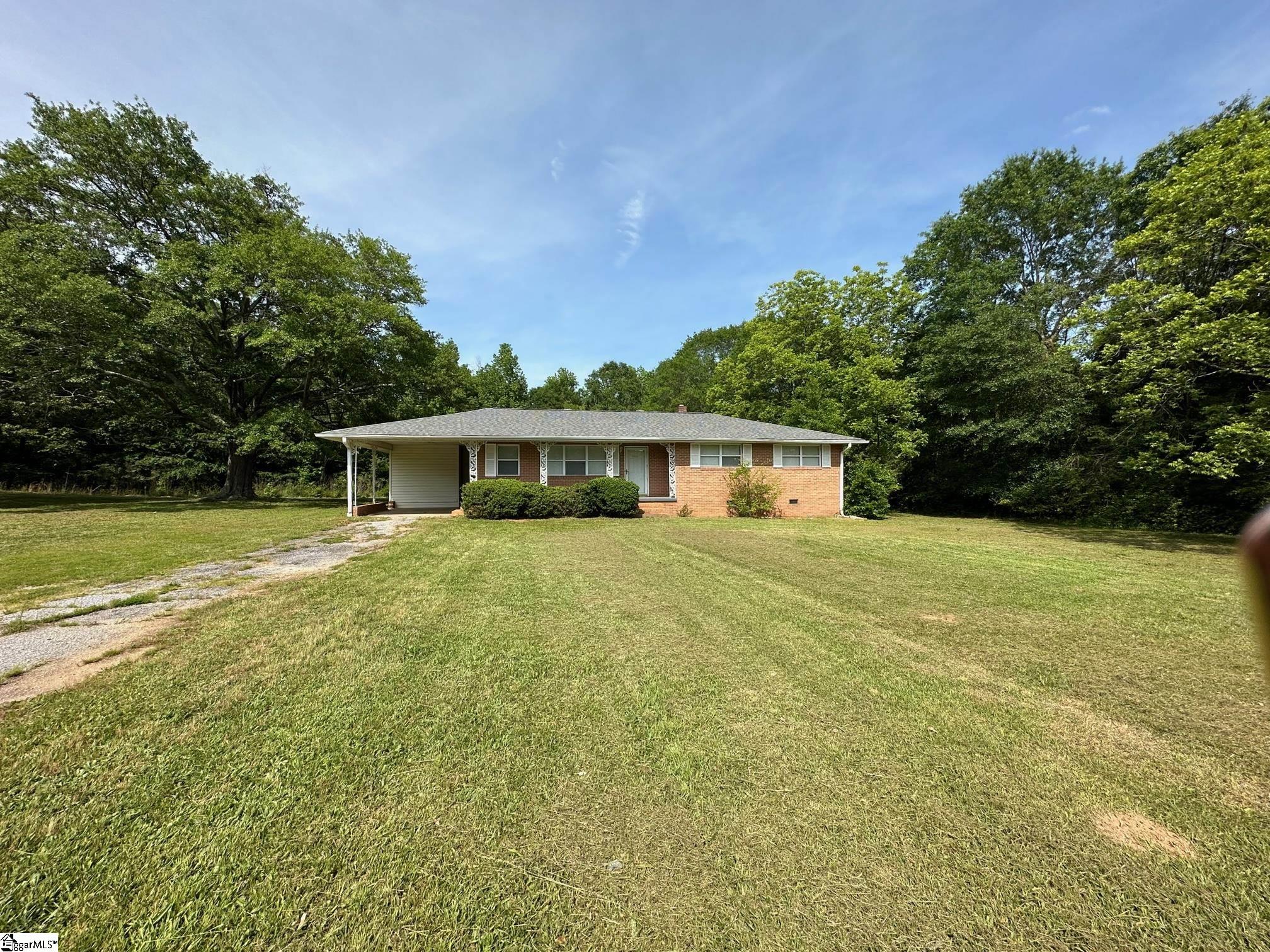 2288 Cannon Bottom Road, Belton SC 29627