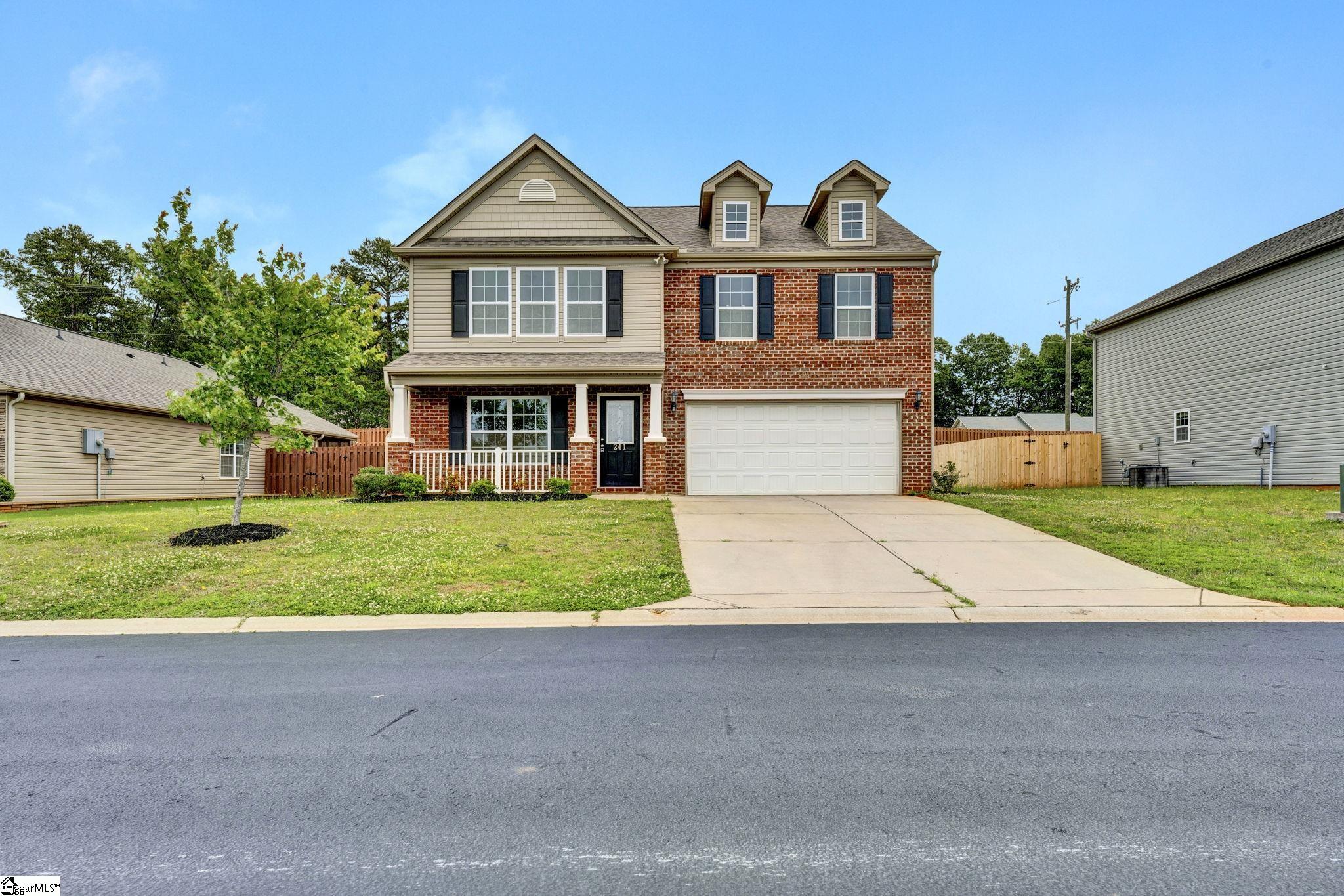 241 Golden Bear Walk, Duncan SC 29334
