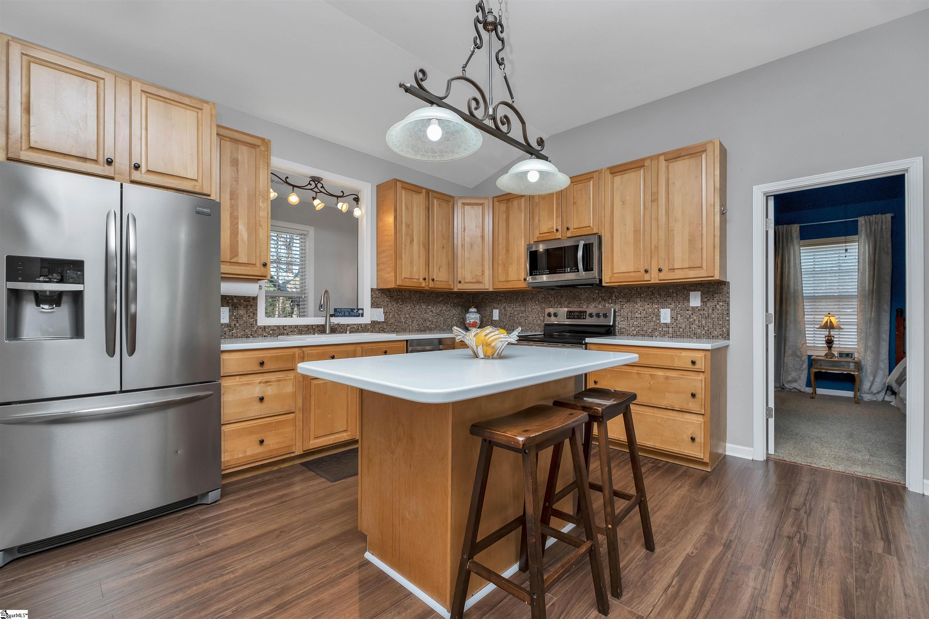 104 Taylors Road Taylors, SC 29687