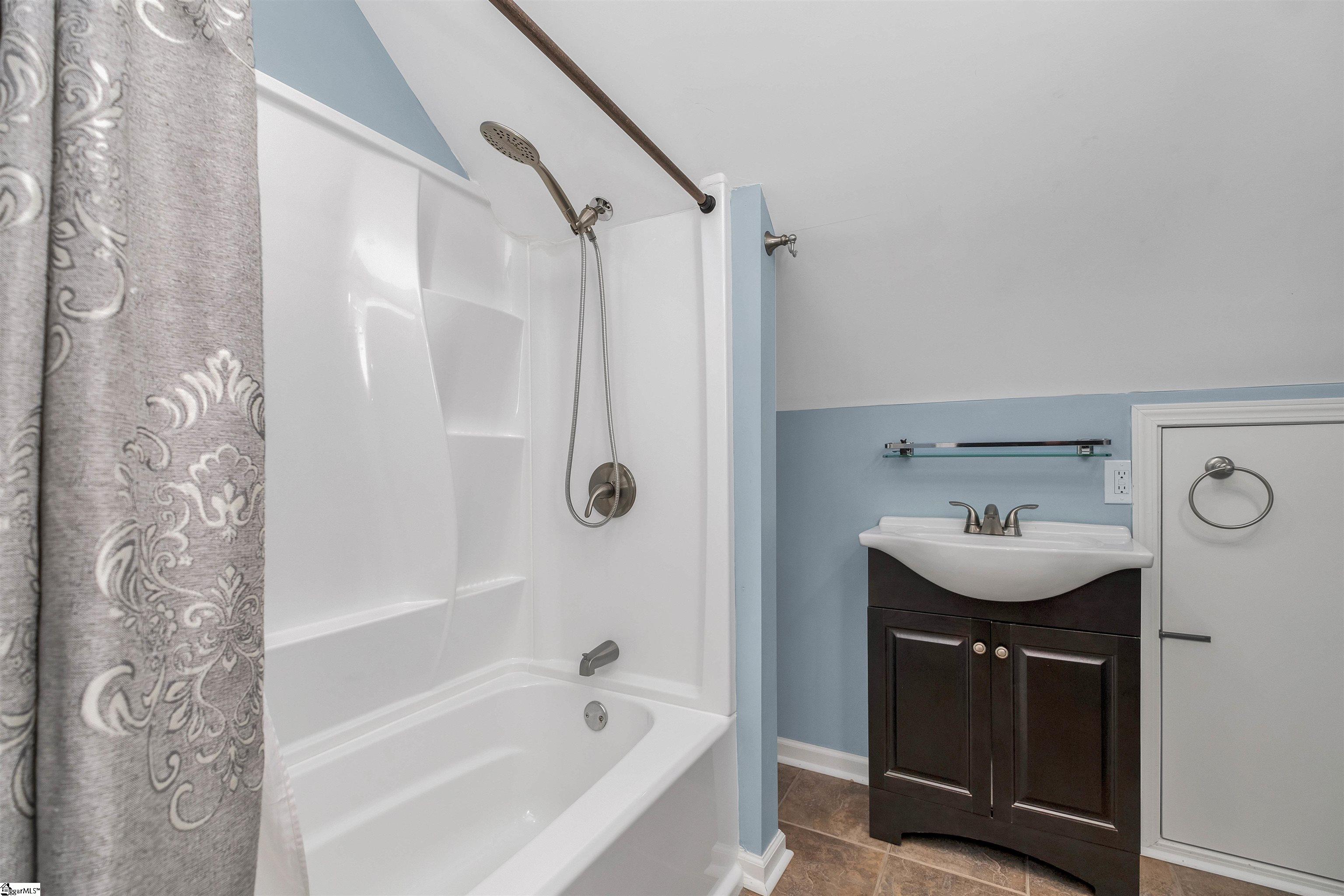 104 Taylors Road Taylors, SC 29687