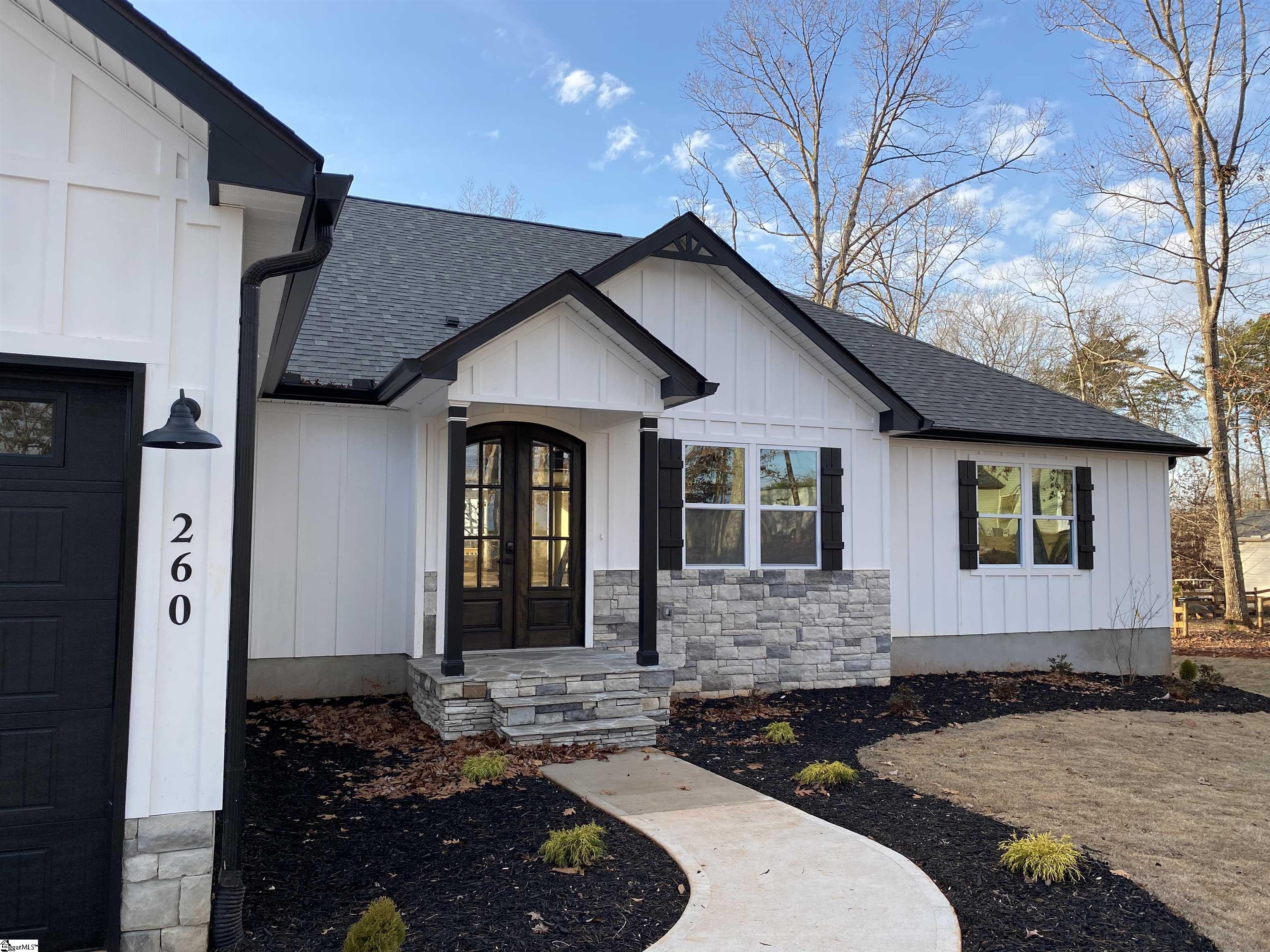260 Skyline Drive Chesnee, SC 29323