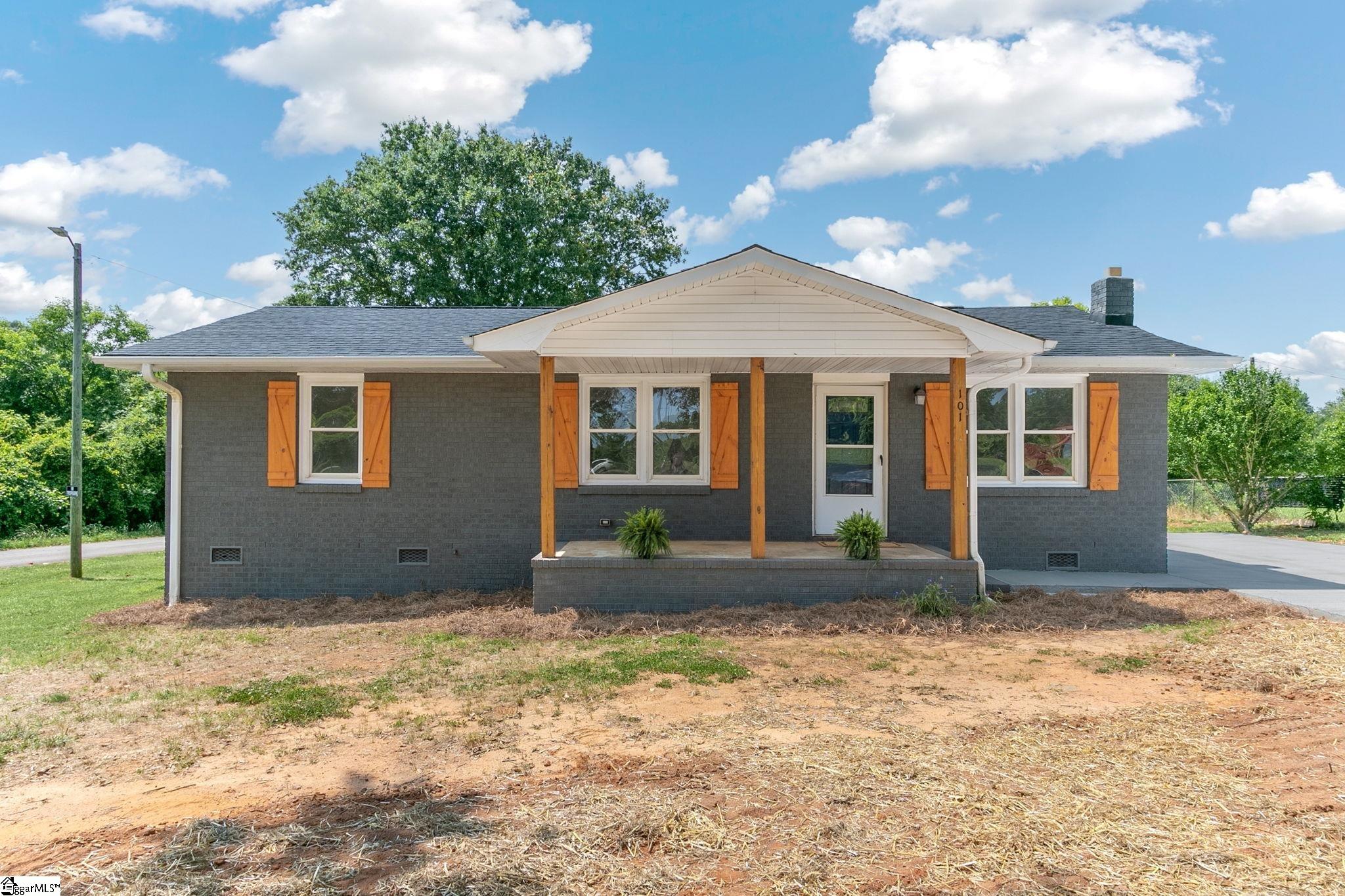 101 Carson Drive Starr, SC 29684