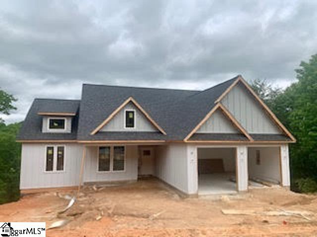 72 Packforest Road Taylors, SC 29687