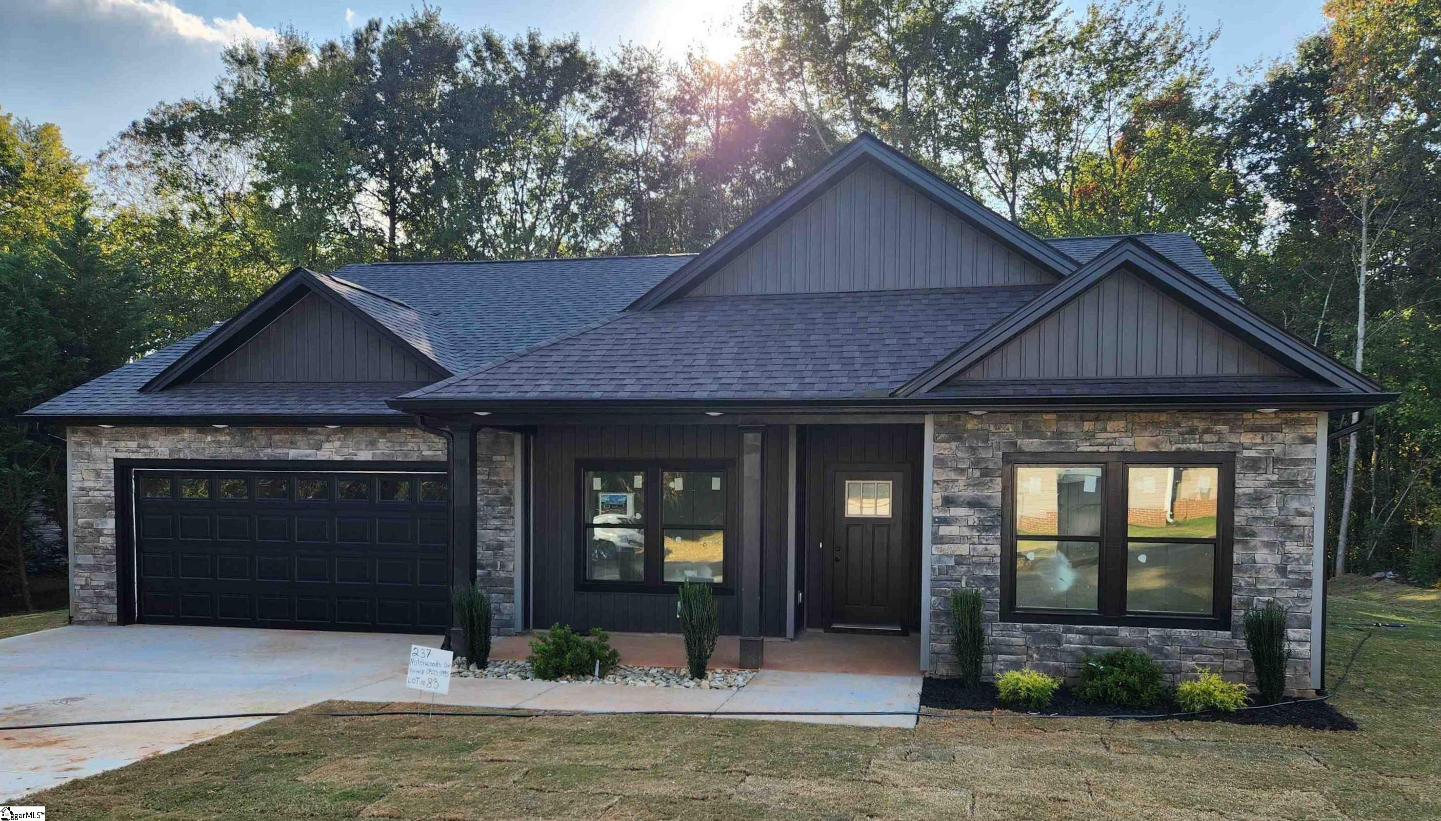 237 Notchwoods Drive, Boiling Springs SC 29316