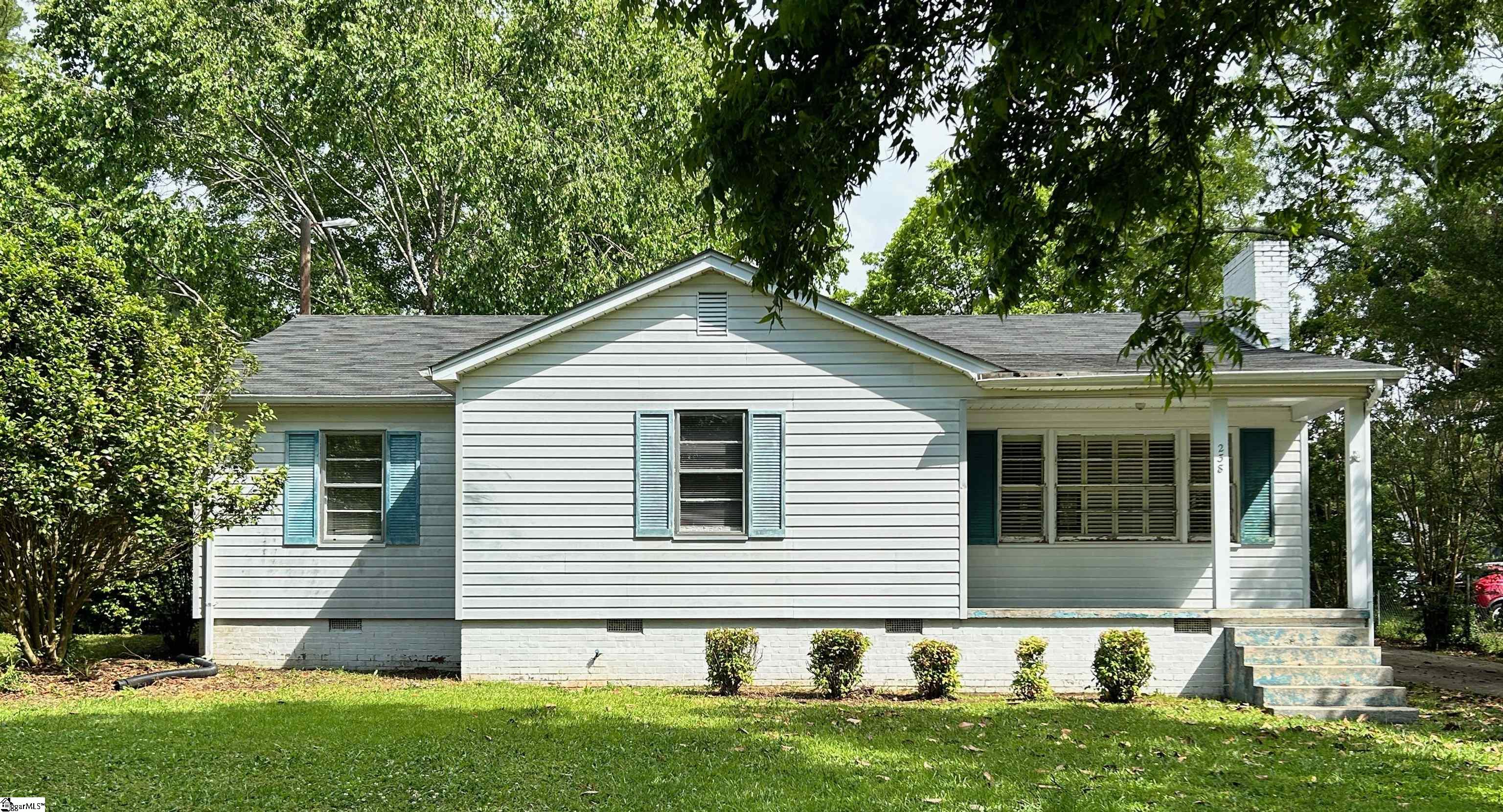 Come see 238 Belton Drive with its great curb appeal! This 3 bedroom 1.5 bath home features beautiful hardwood floors throughout most of the home and gas logs in the living room! Convenient to all the amenities of the Town of Williamston and just minutes from the mineral springs park!