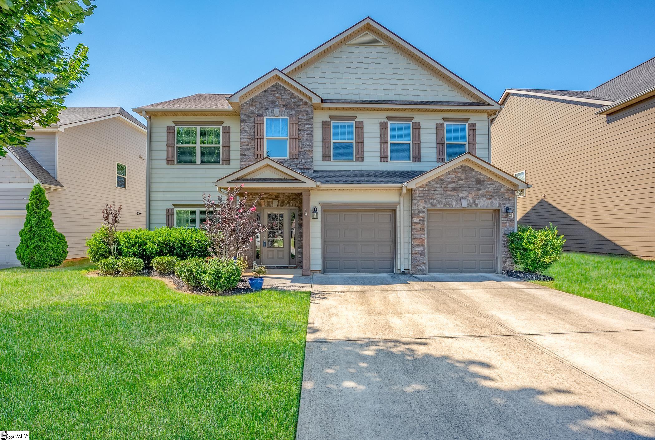 18 Adams Manor Court Mauldin, SC 29662