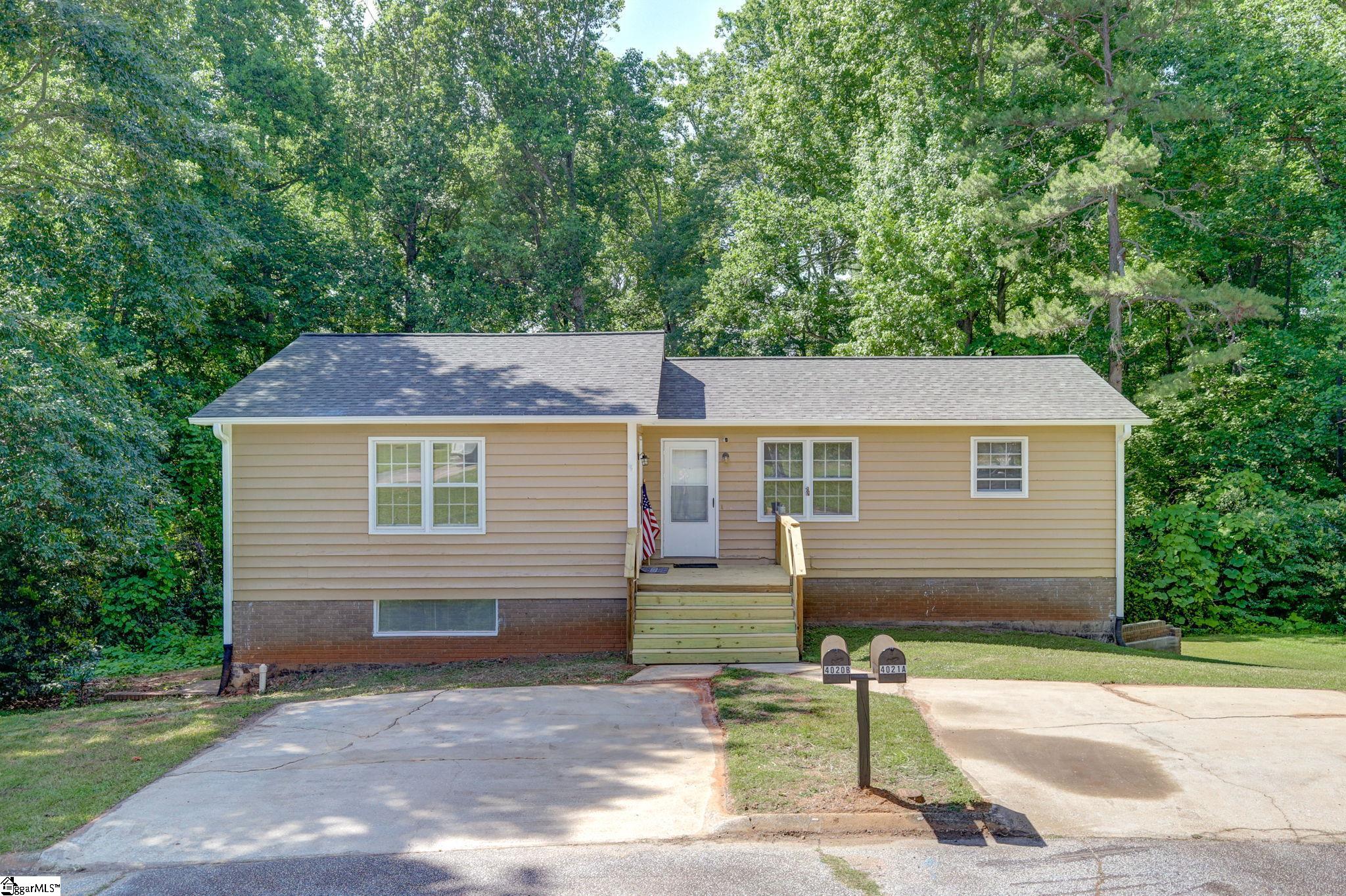 4020 Pebblebrook Court, Spartanburg SC 29301