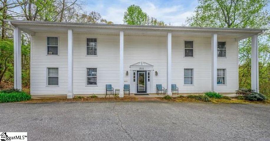 211 Brookside Drive Duncan, SC 29334