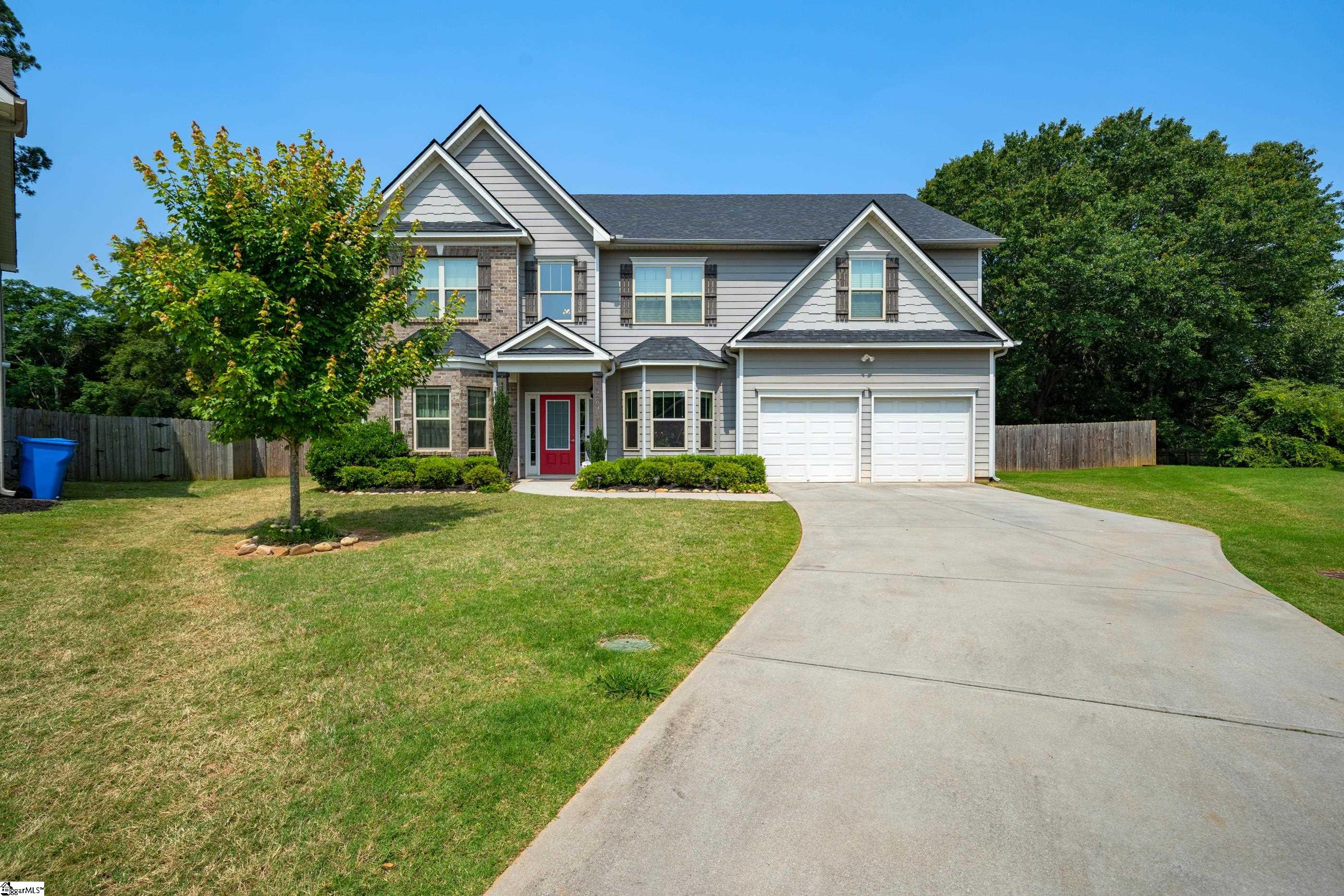 26 Adams Manor Court Mauldin, SC 29662