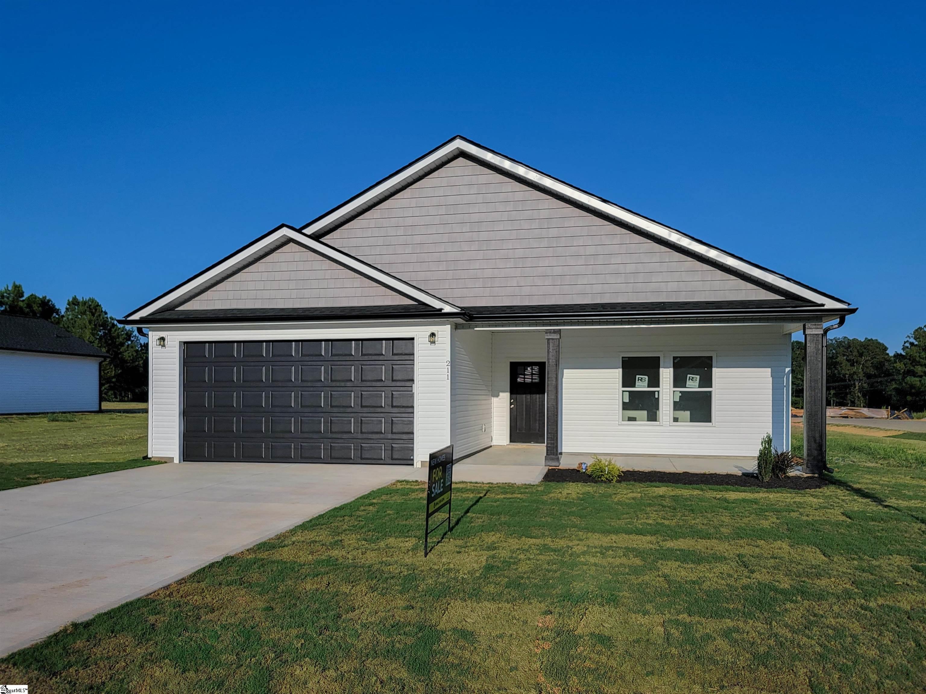 211 Essex Drive, Clinton SC 29325