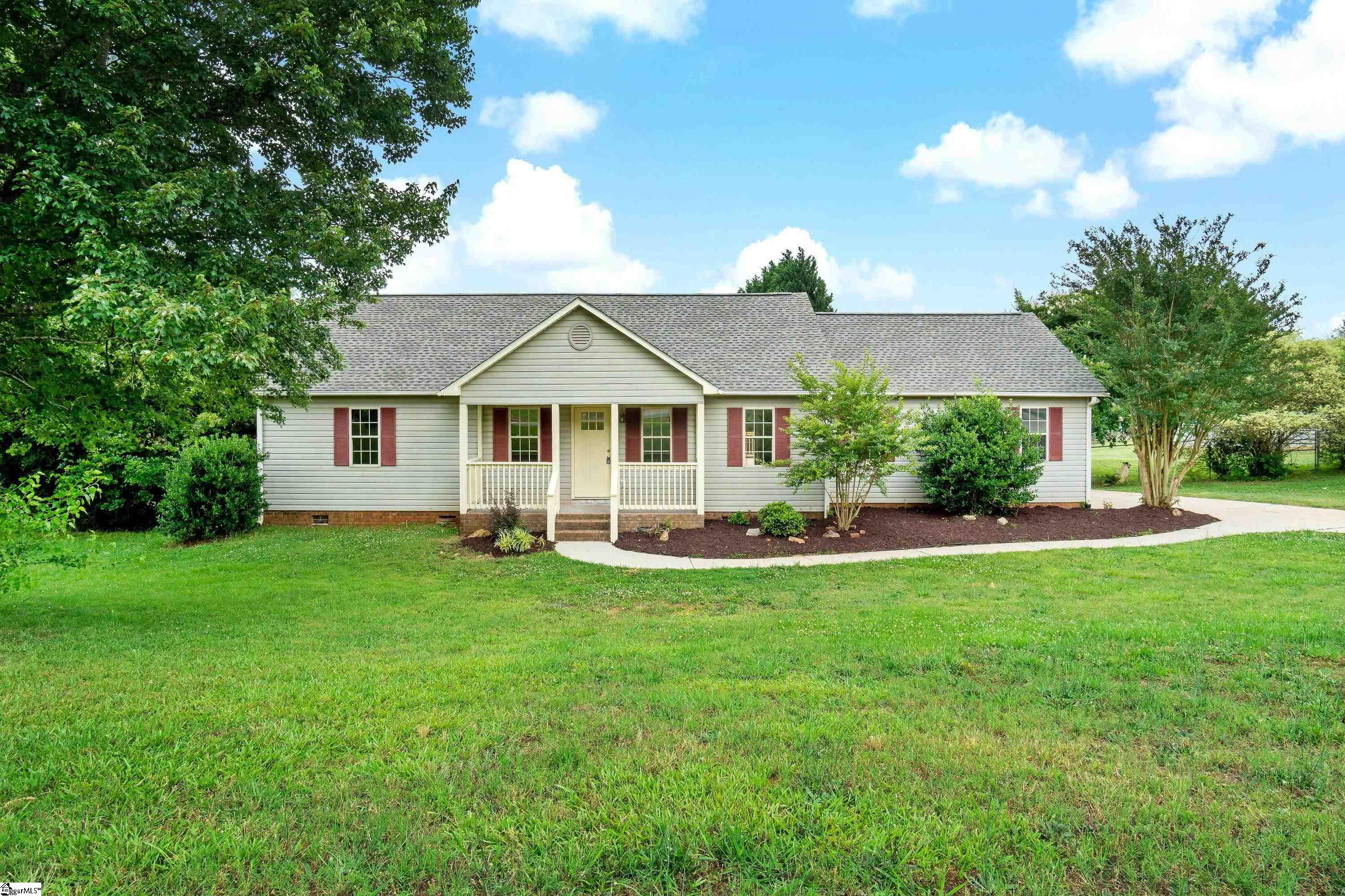 224 Orchard Grove Road, Campobello SC 29322-9052