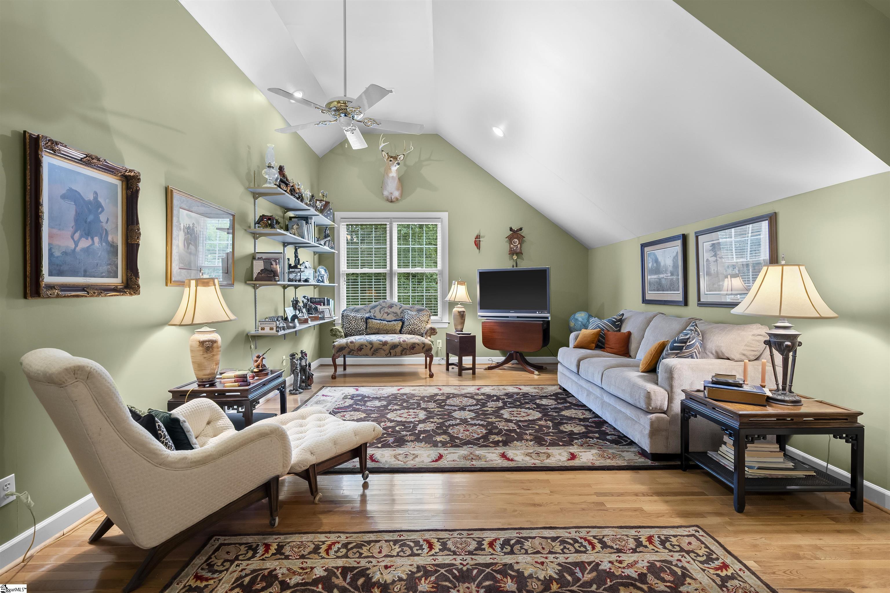 19 Bay Point Way Taylors, SC 29687
