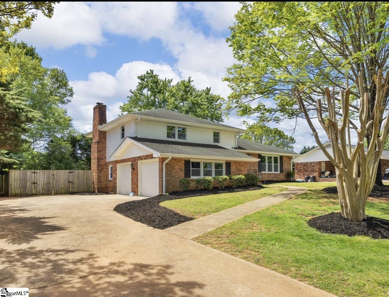 404 Lowndes Drive, Spartanburg SC 29307
