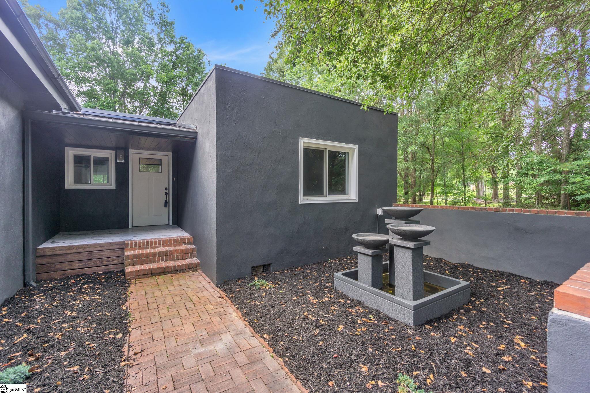 1804 Scuffletown Road Fountain Inn, SC 29644