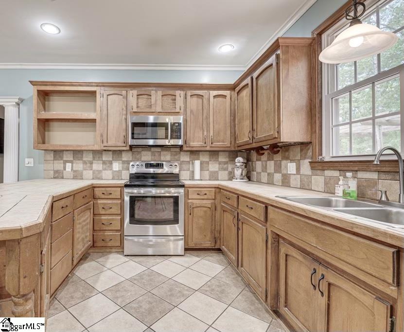 133 Sharcliff Road, Cowpens SC 29330