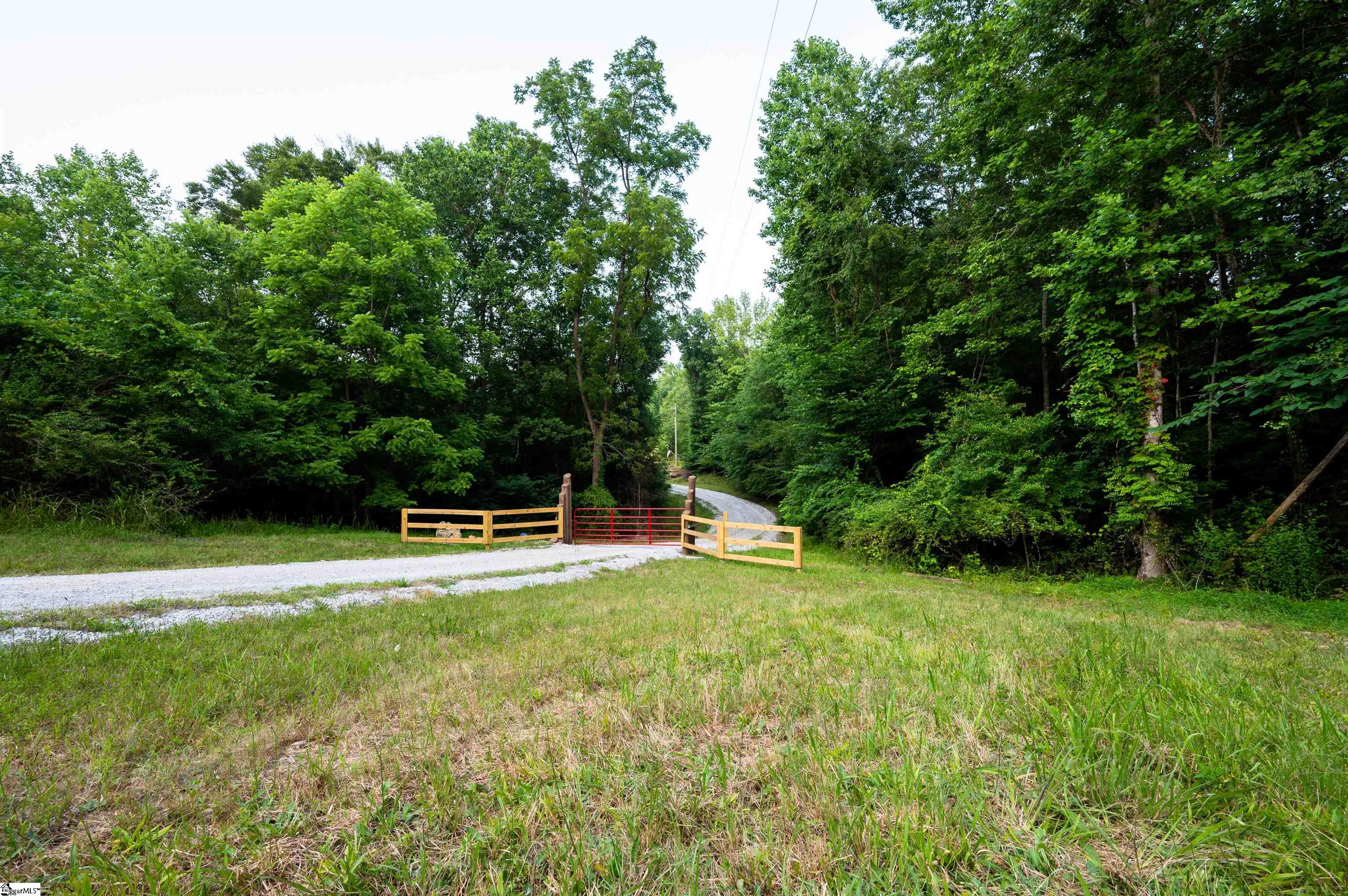 632 Cooks Bridge Road Fountain Inn, SC 29644