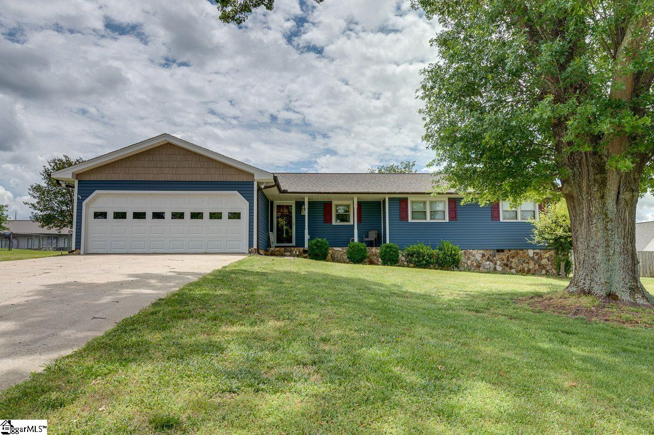 105 Stonehaven Drive, Anderson SC 29625