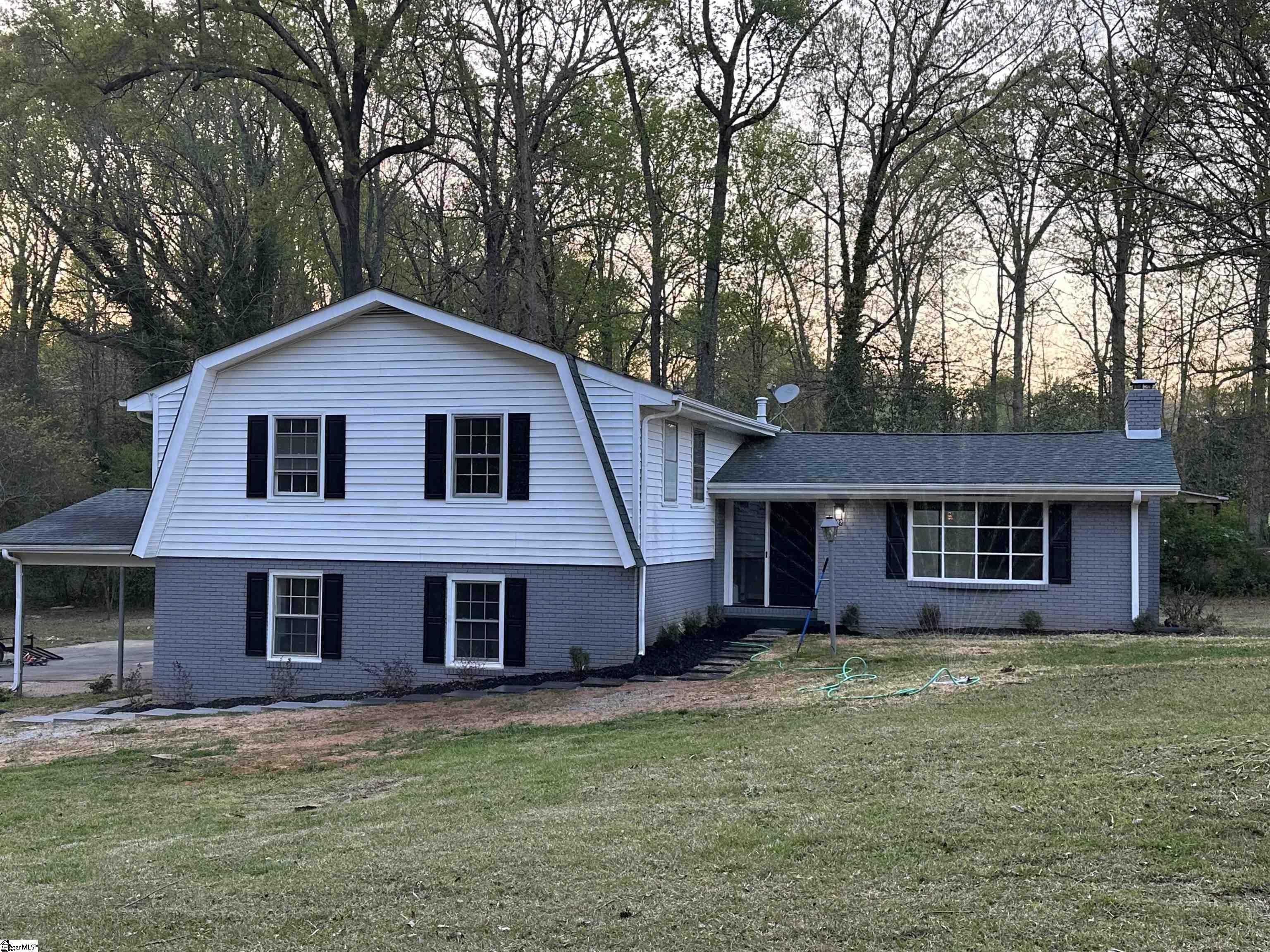 302 Pamela Lane, Laurens SC 29360
