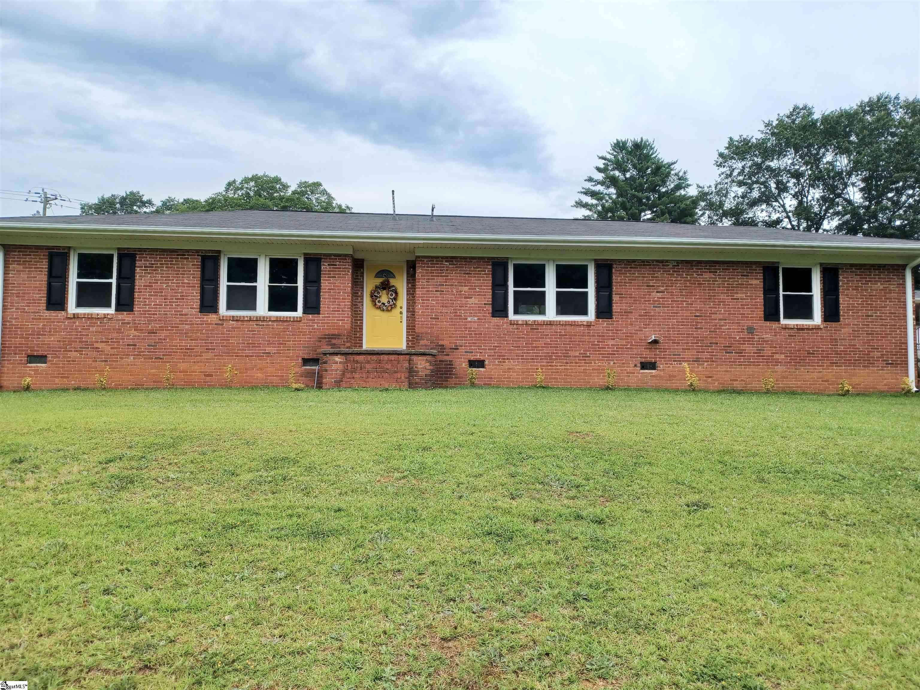 64 Maxie Avenue, Greenville SC 29611