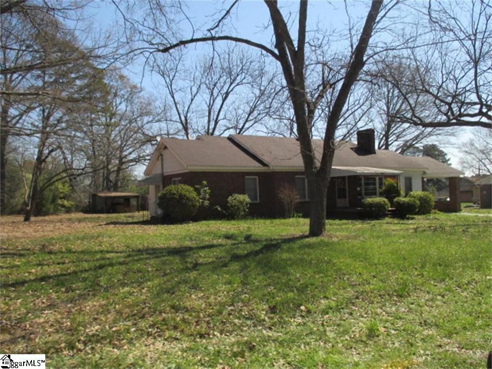 205 Floyd Road, Spartanburg SC 29303
