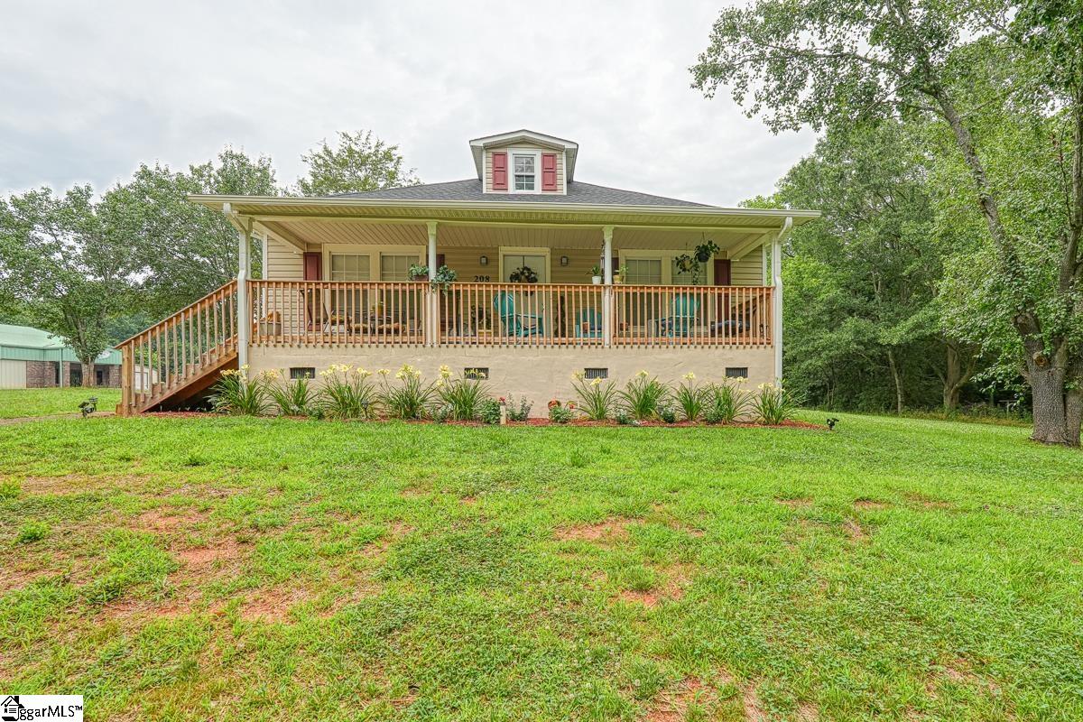 208 California Avenue, Chesnee SC 29323