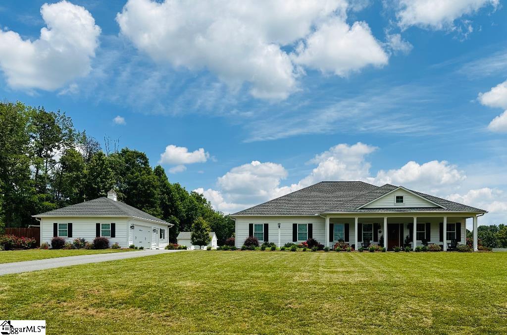 315 Oliver Drive, Inman SC 29349