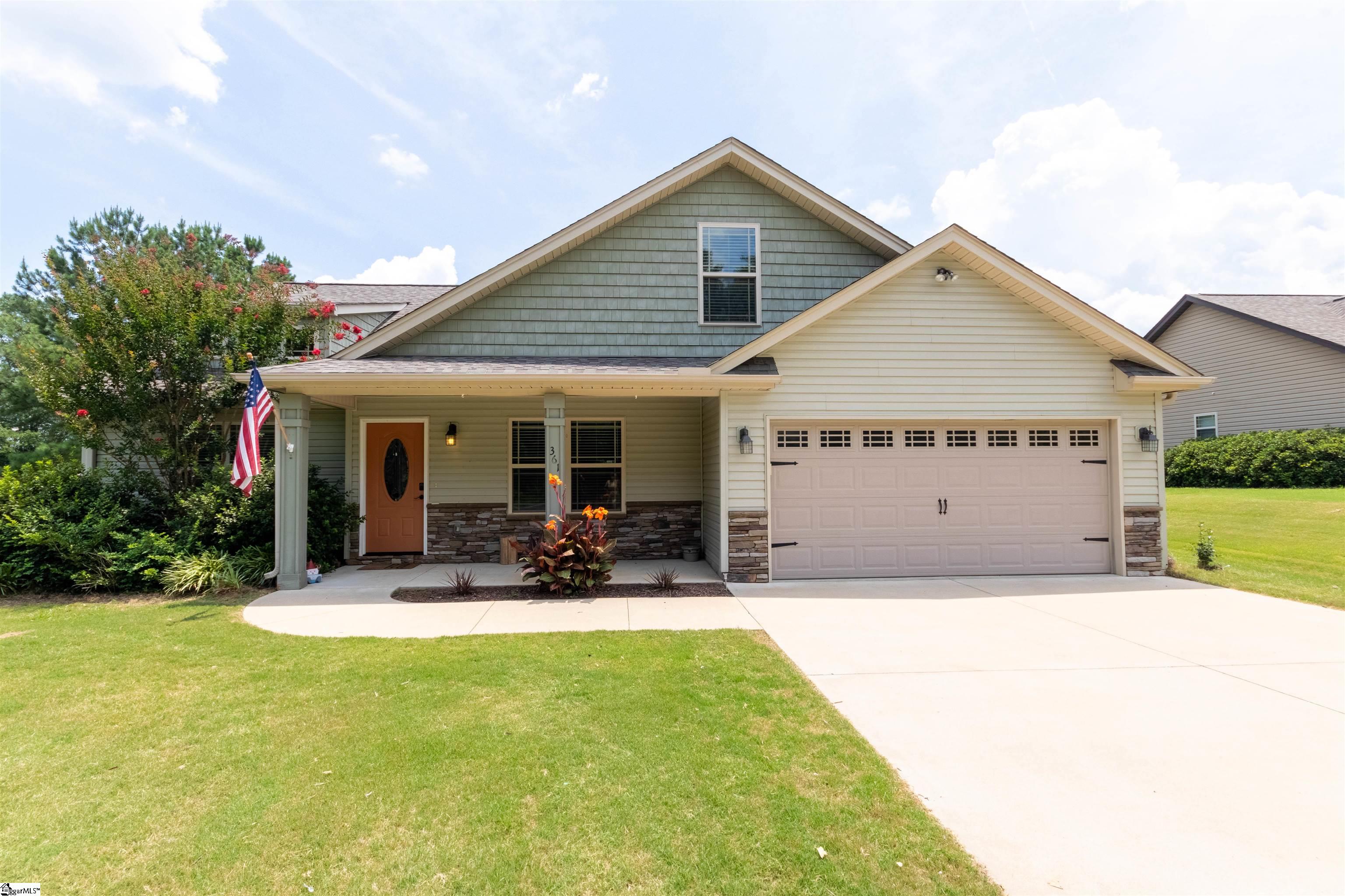 361 Silver Lake Road, Duncan SC 29334