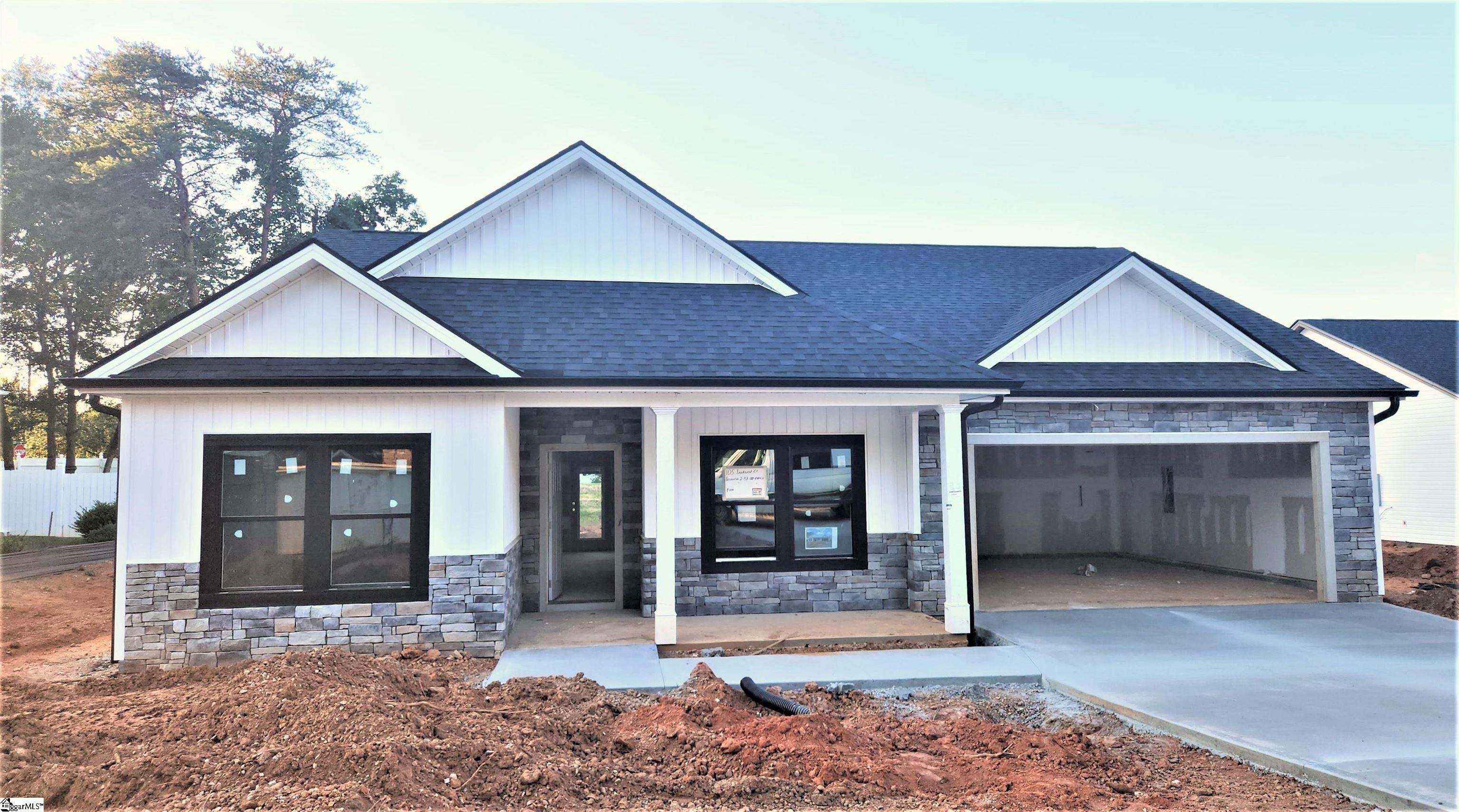 105 Teakwood Court, Boiling Springs SC 29316