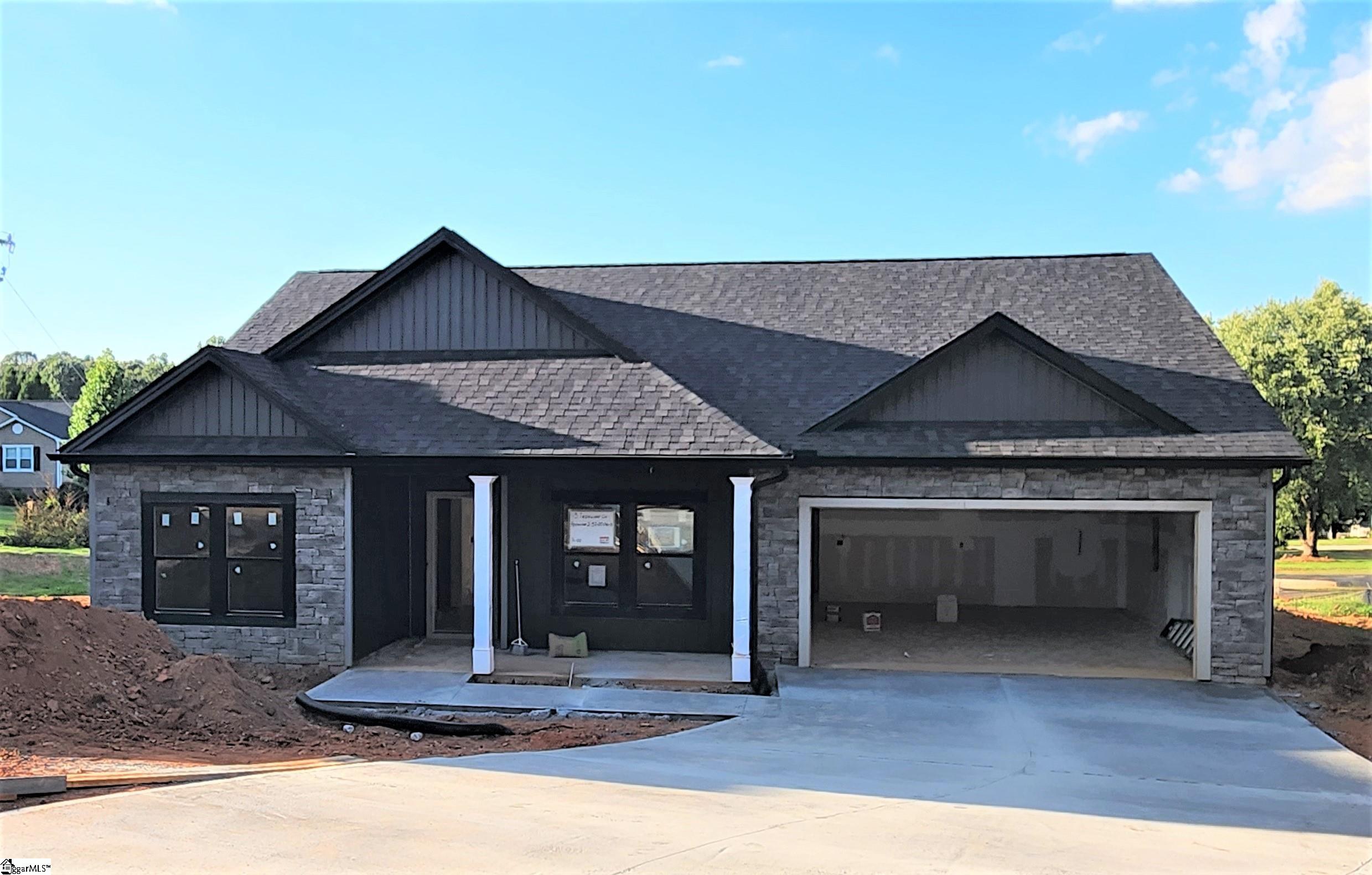 113 Teakwood Court, Boiling Springs SC 29316