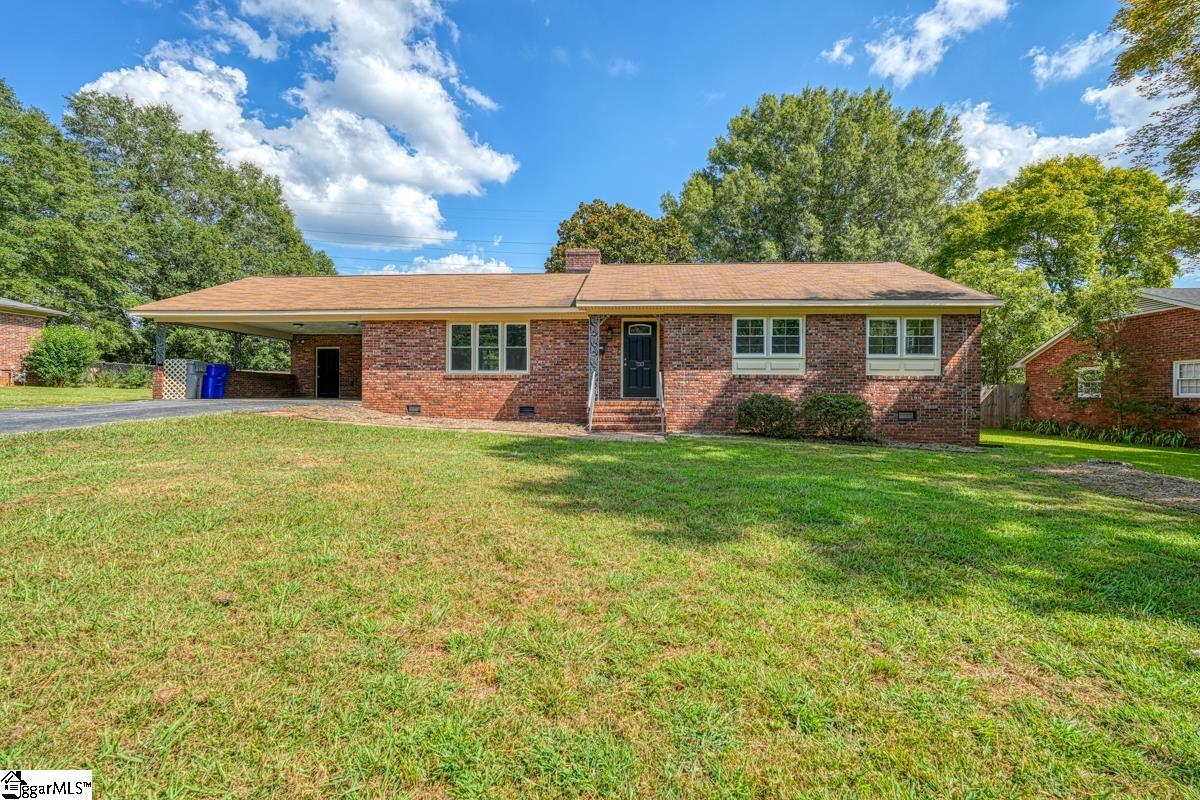 733 Lucerne Drive, Spartanburg SC 29302-4006
