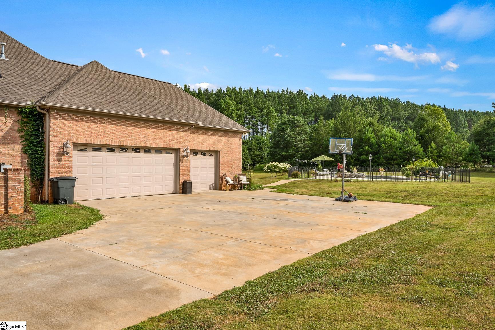 114 Massey Road Piedmont, SC 29673-0000