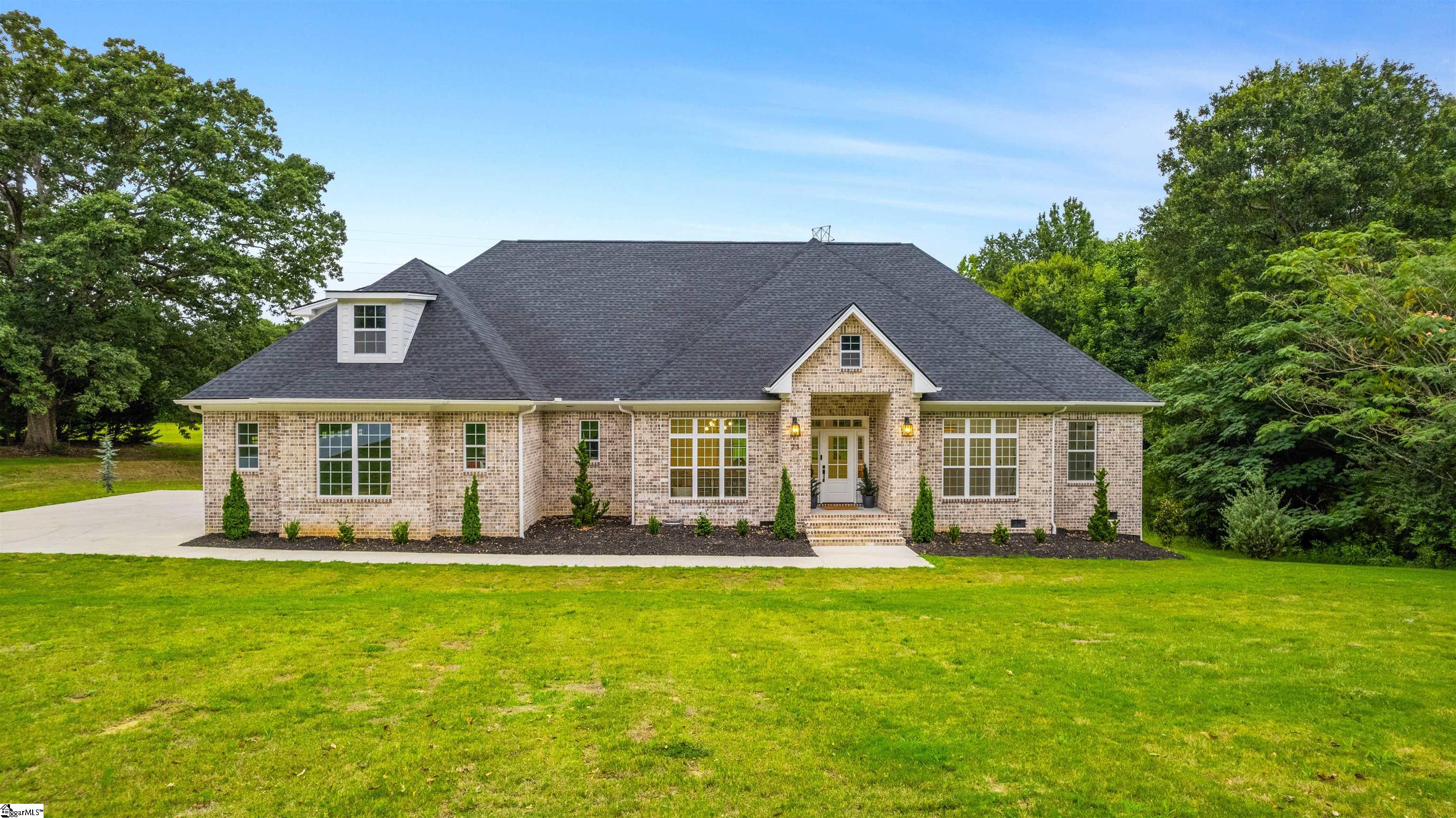 23 Hidden Falls Drive, Anderson SC 29621